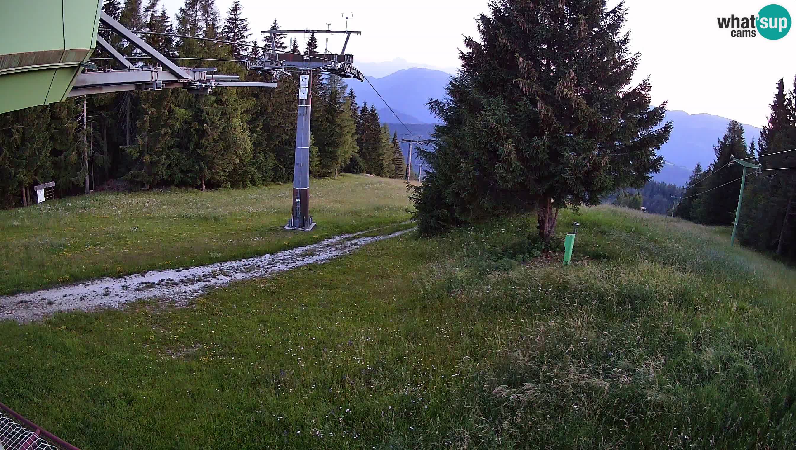 Skijalište Cerkno web kamera Lom – Slovenija