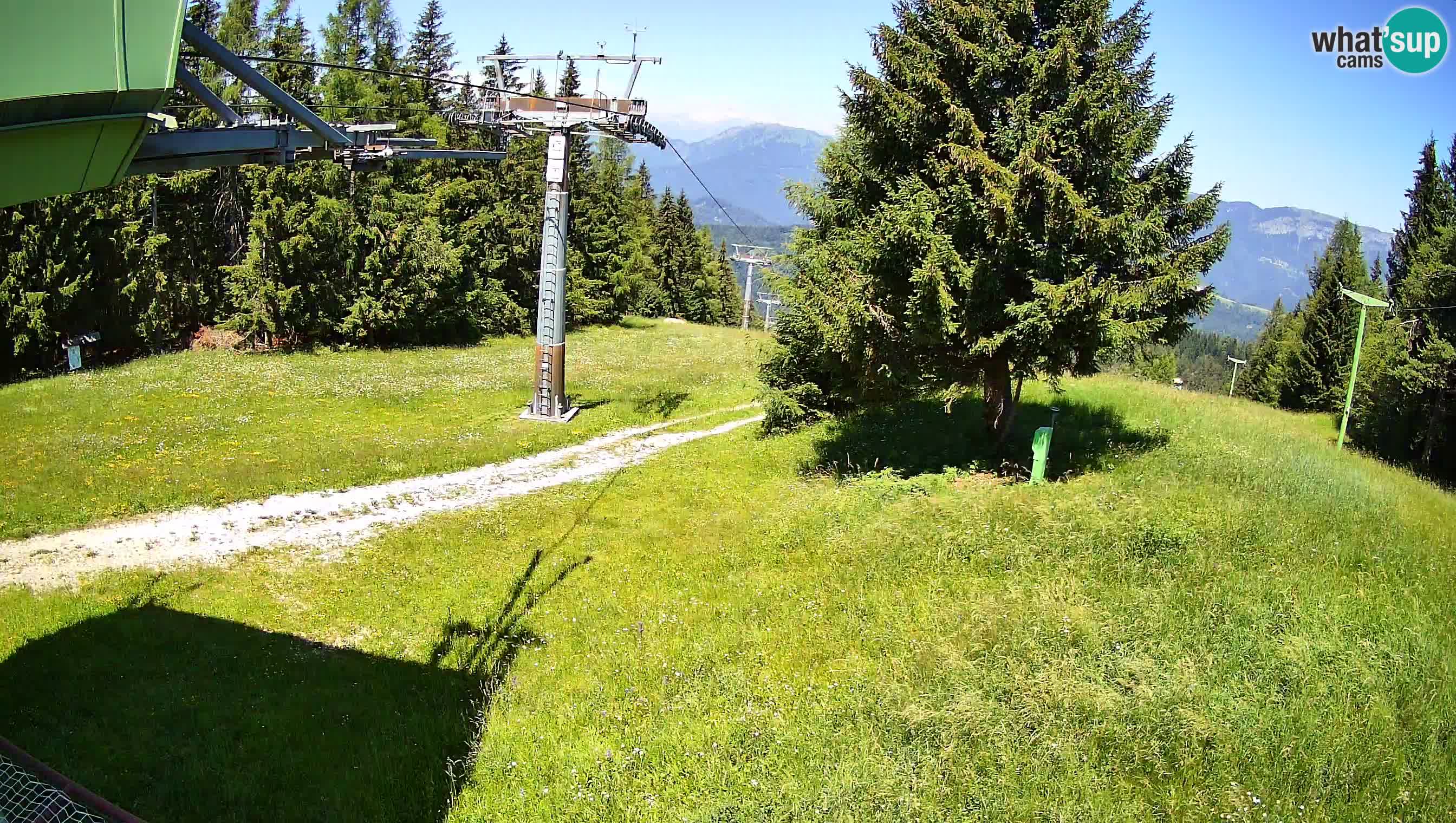 Skijalište Cerkno web kamera Lom – Slovenija