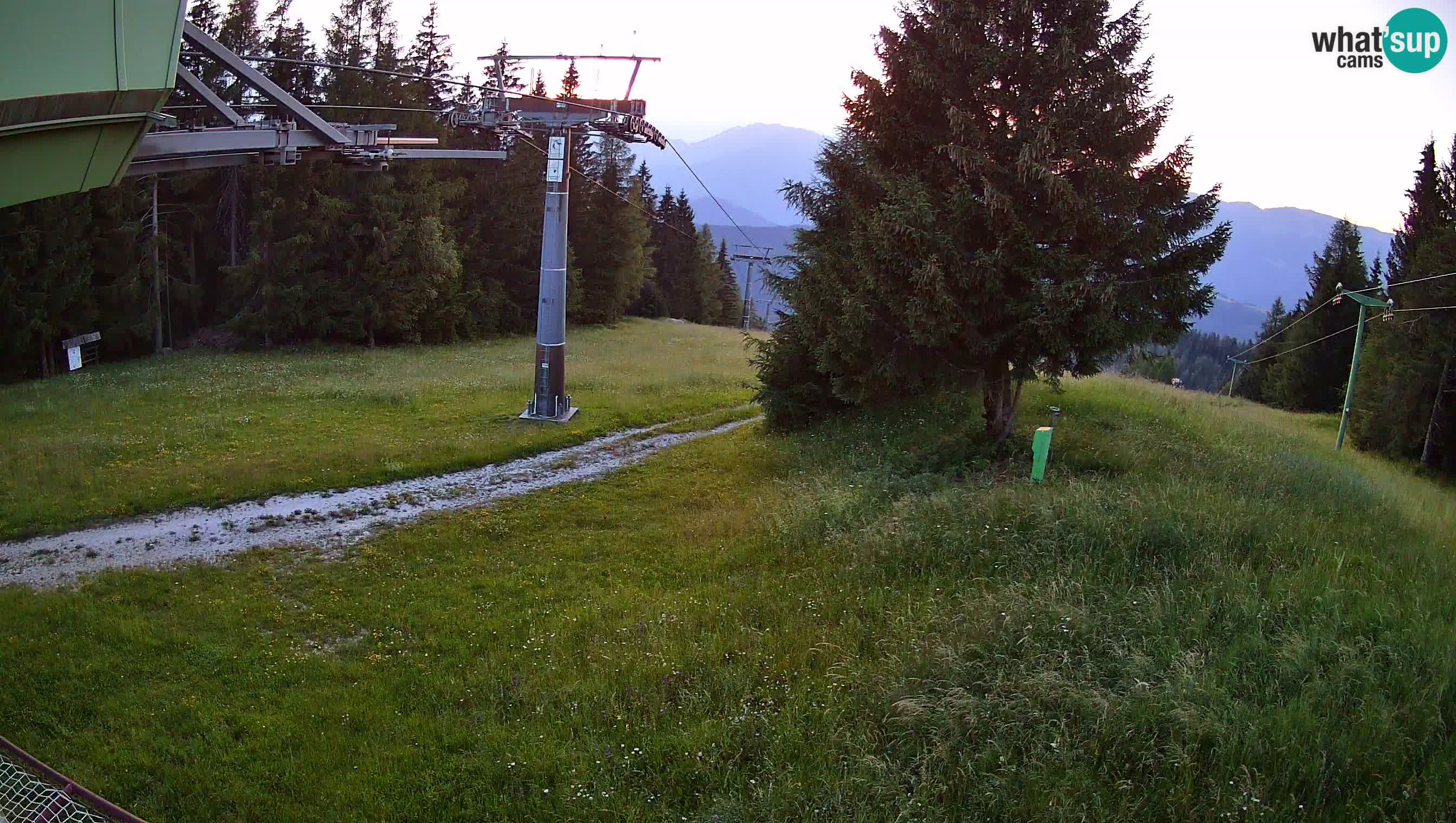 Smušišče Cerkno spletna kamera Lom zgornja proga
