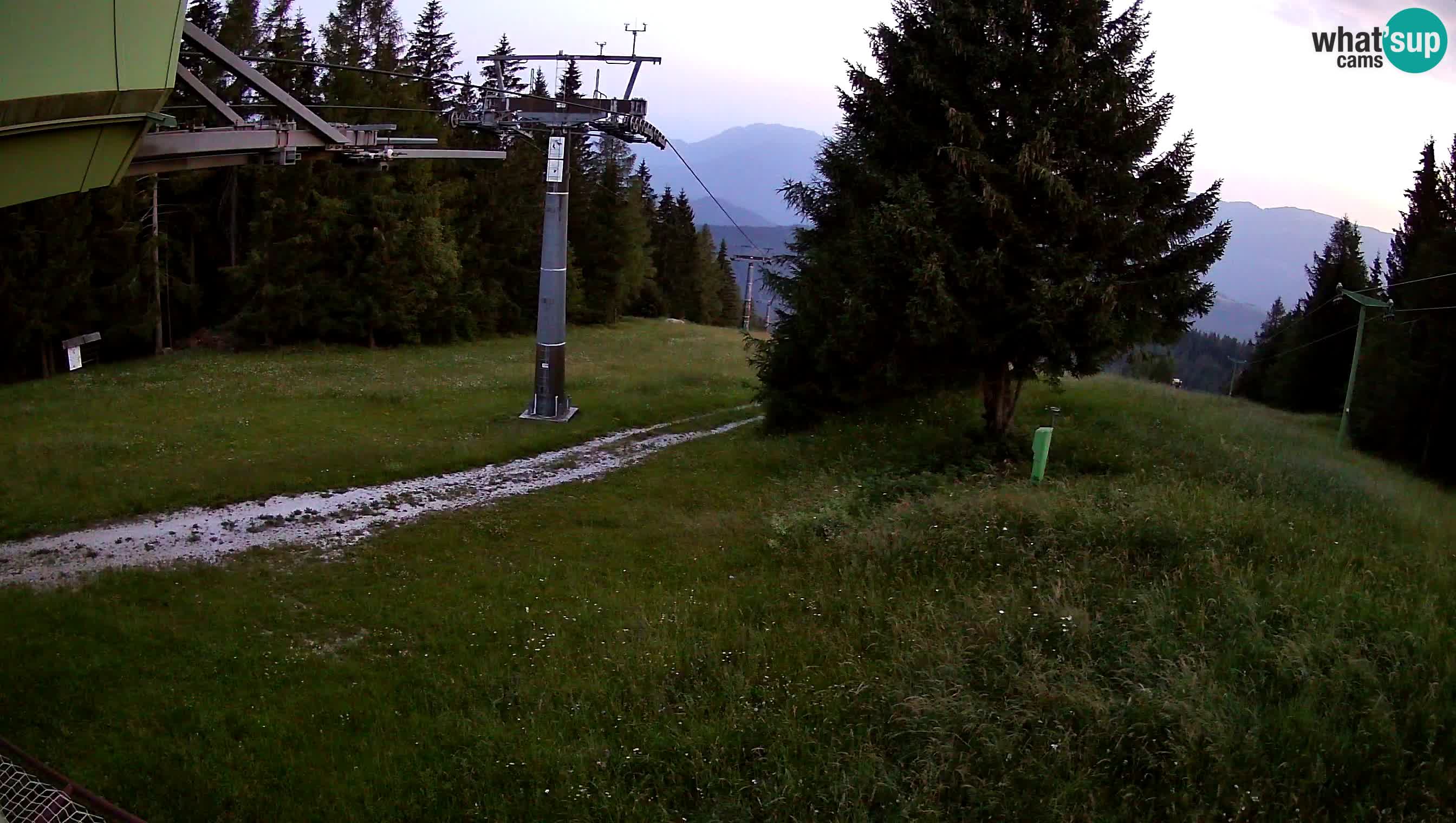 Skizentrum webcam Cerkno Lom – Slowenien