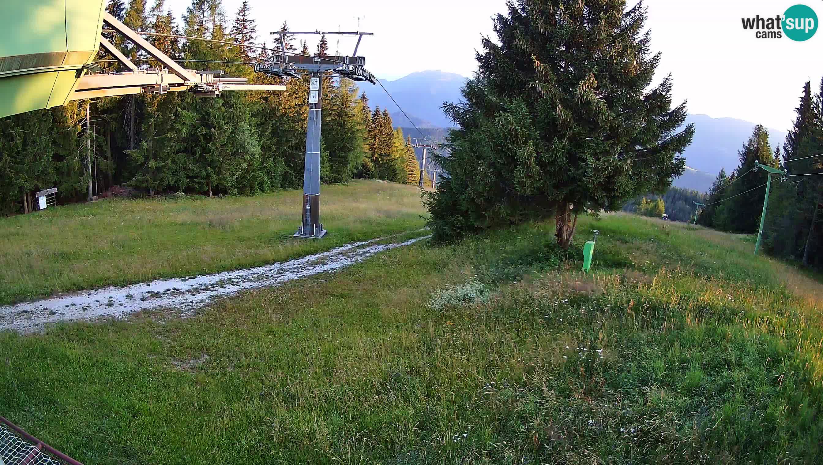 Smušišče Cerkno spletna kamera Lom zgornja proga