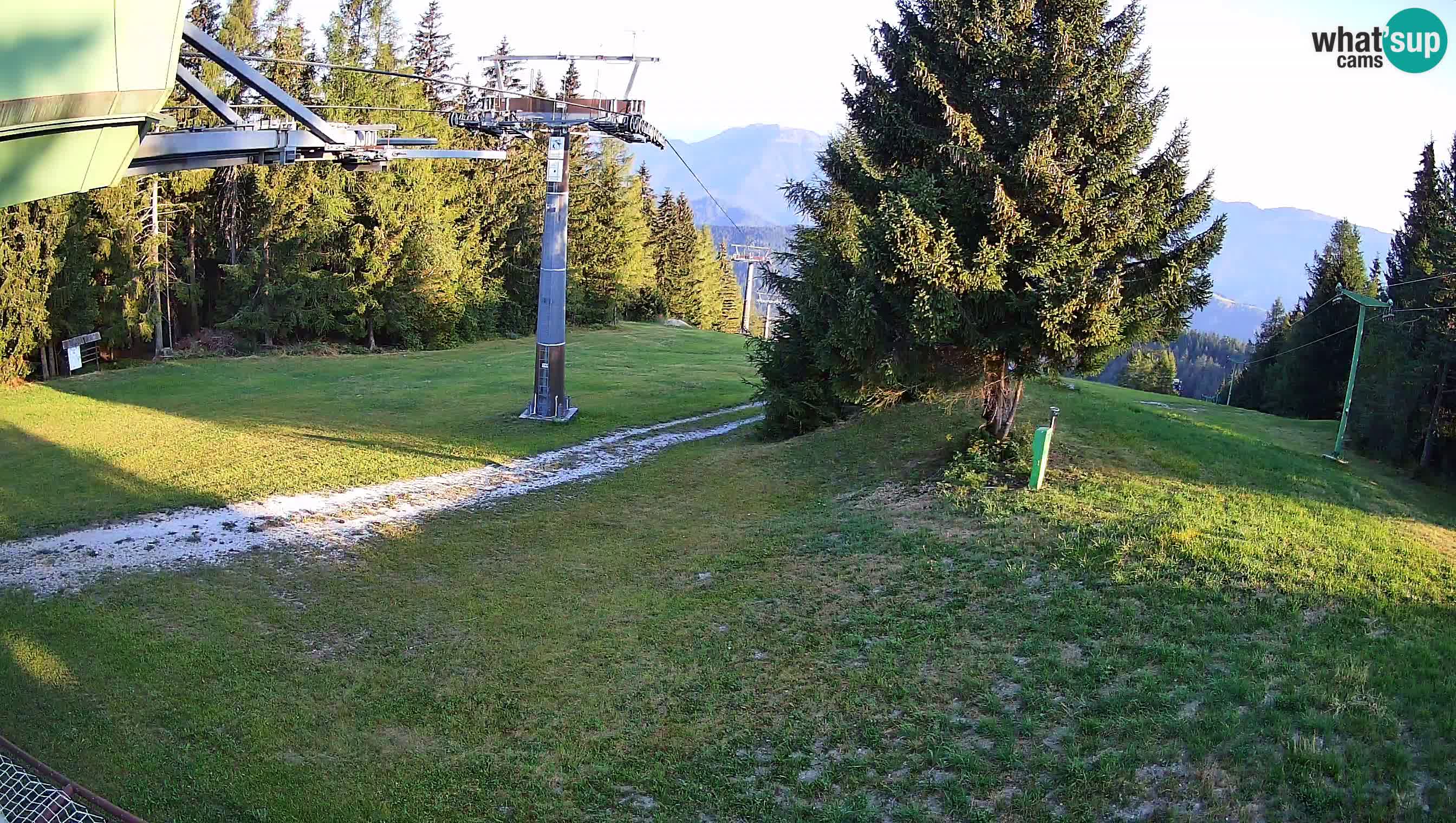 Smušišče Cerkno spletna kamera Lom zgornja proga