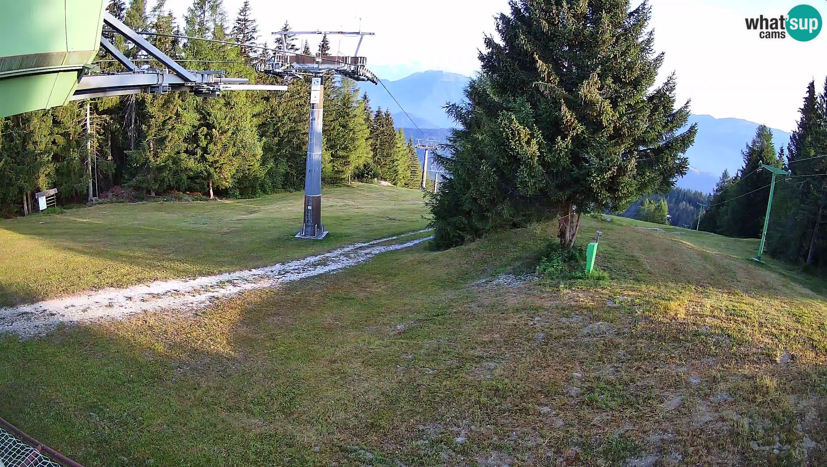 Smušišče Cerkno spletna kamera Lom zgornja proga