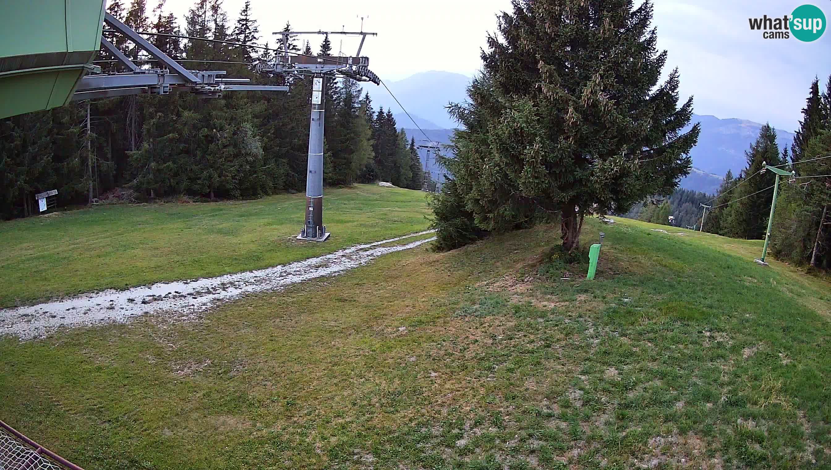 Smušišče Cerkno spletna kamera Lom zgornja proga
