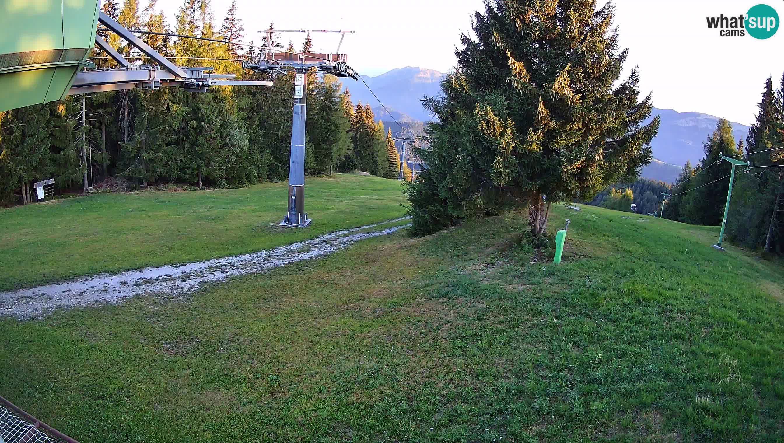 Skijalište Cerkno web kamera Lom – Slovenija