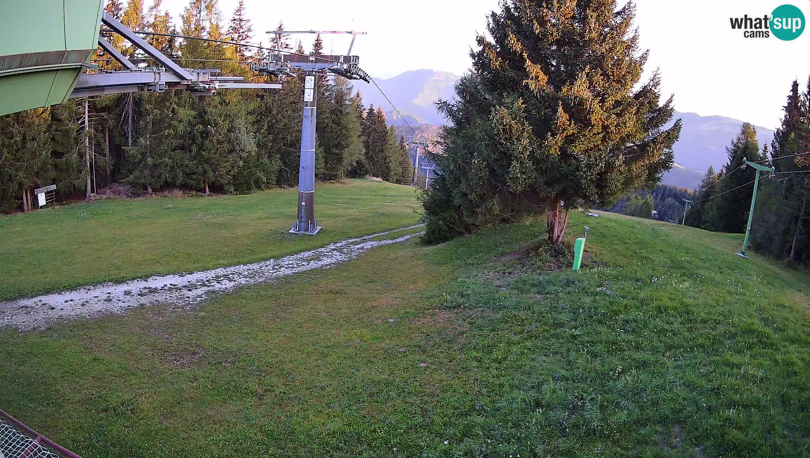 Skijalište Cerkno web kamera Lom – Slovenija