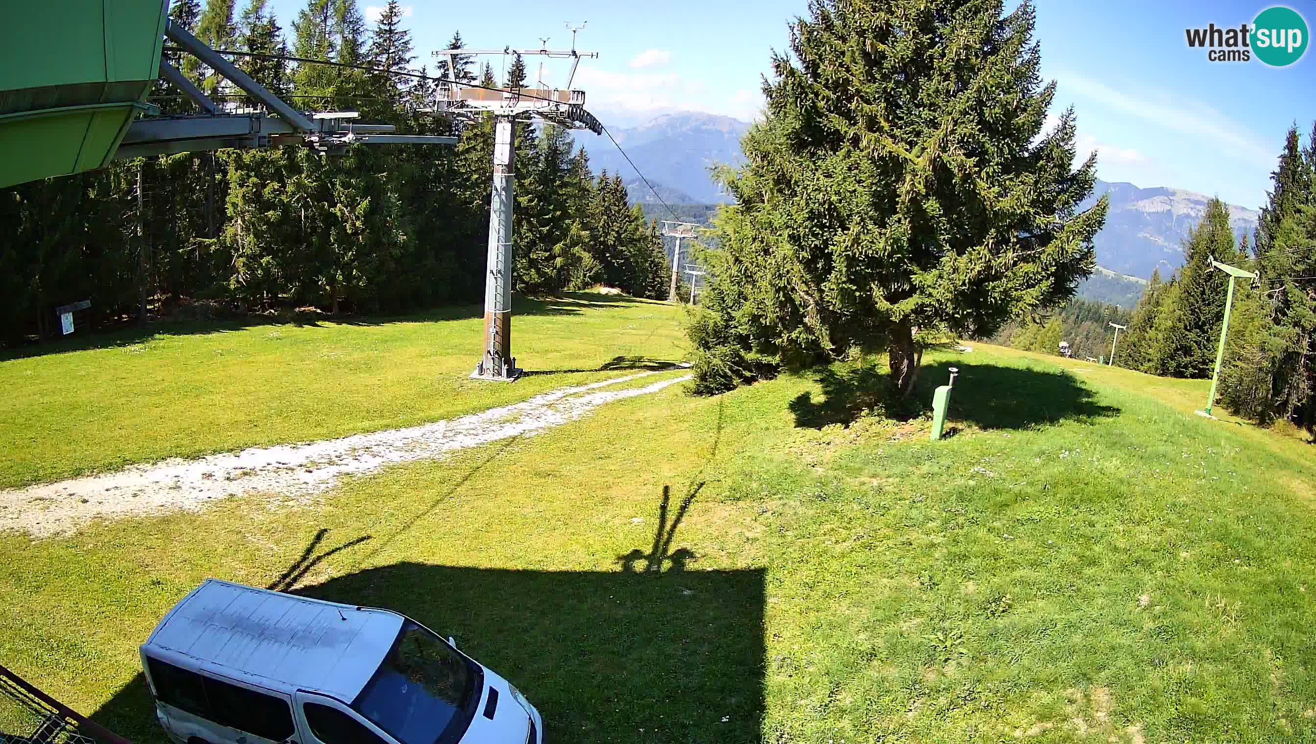 Smušišče Cerkno spletna kamera Lom zgornja proga