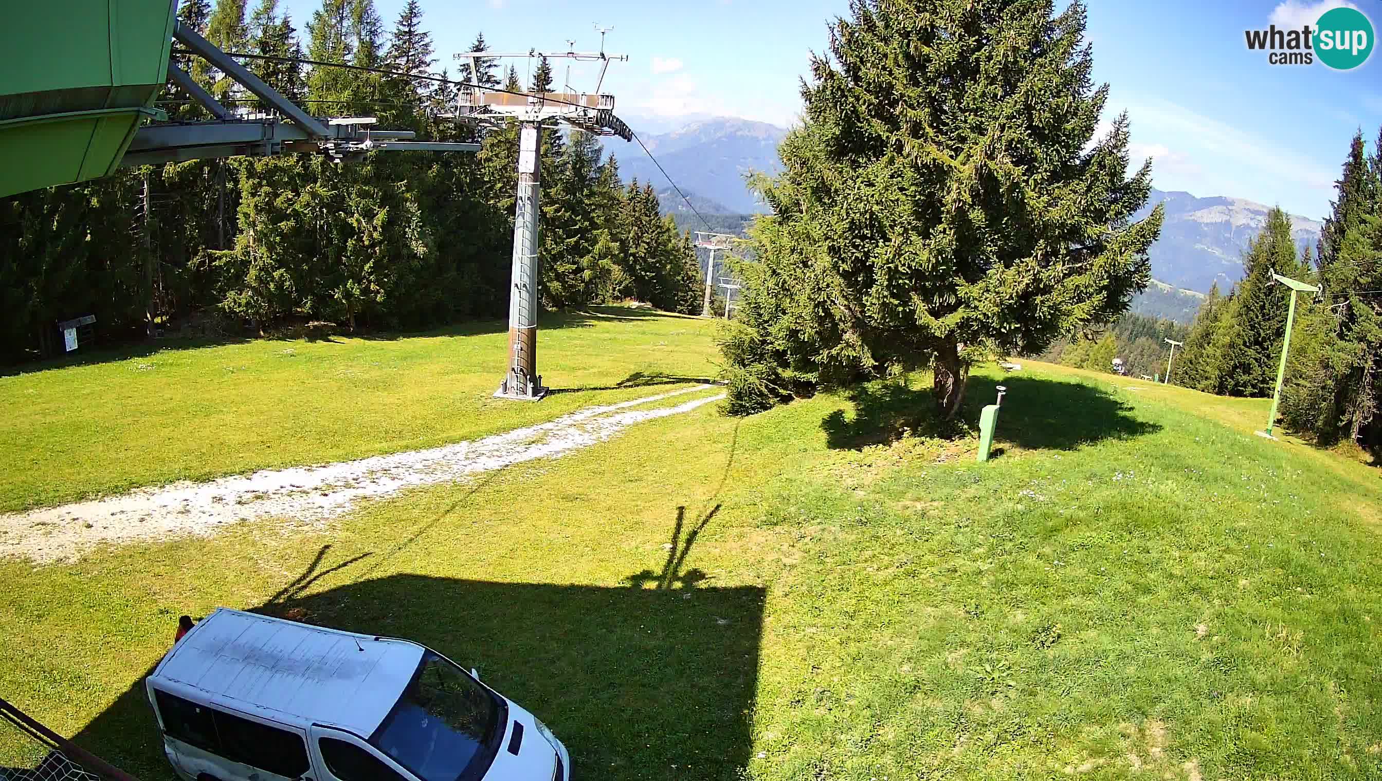 Skijalište Cerkno web kamera Lom – Slovenija