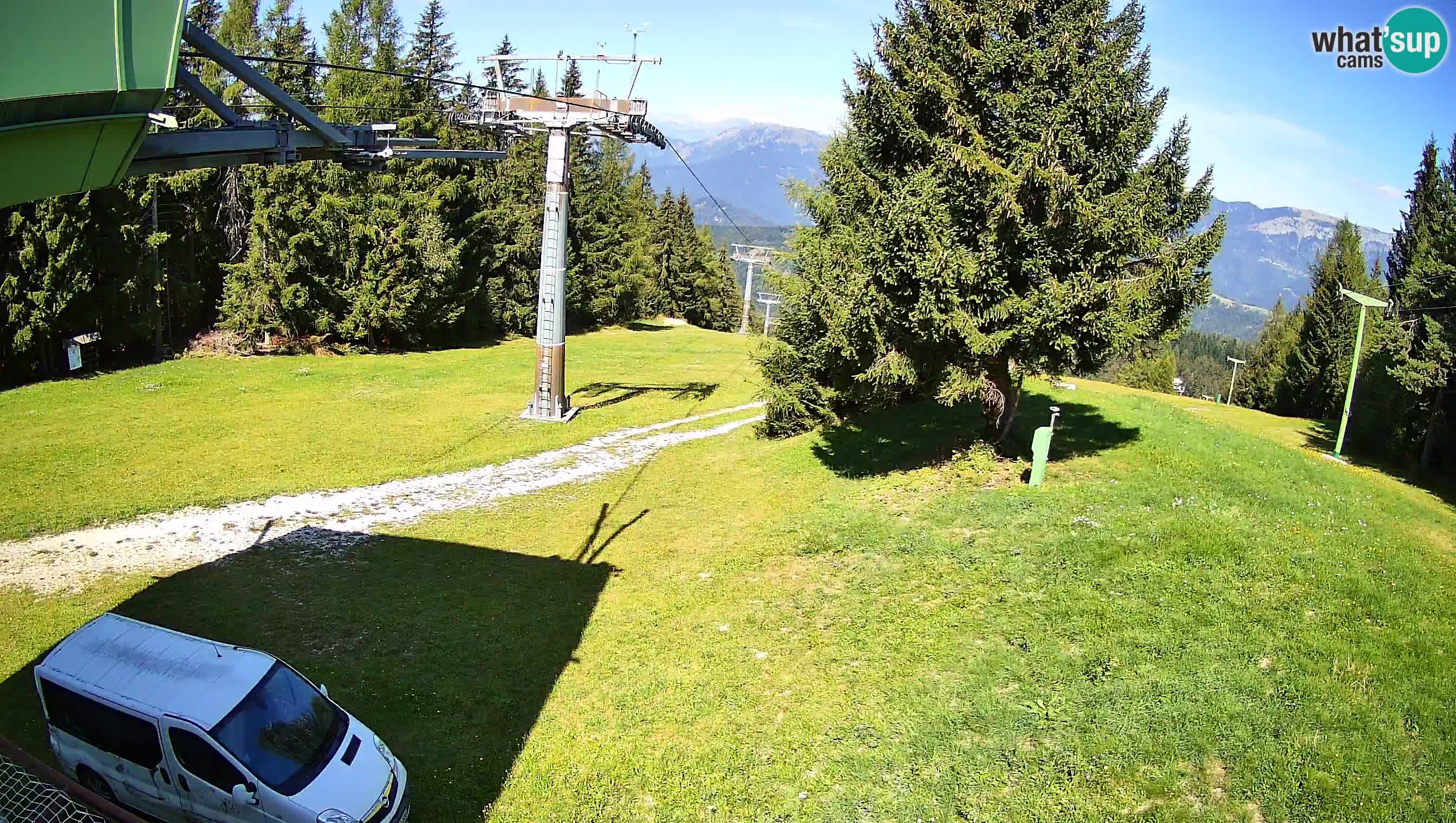 Skijalište Cerkno web kamera Lom – Slovenija