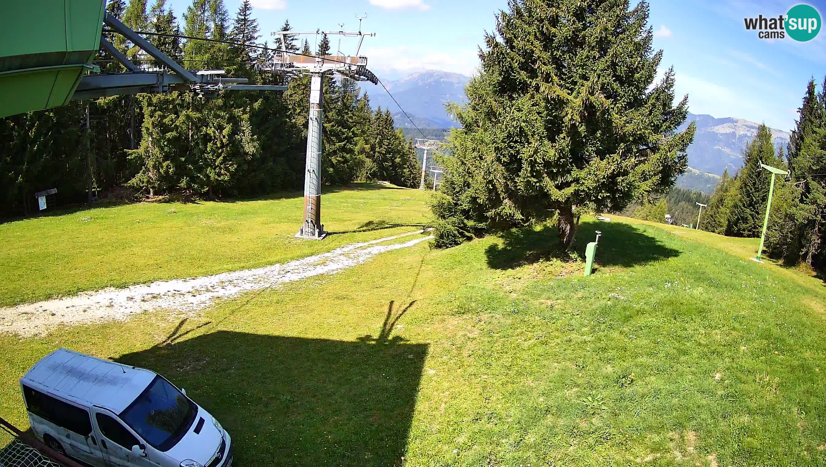 Skijalište Cerkno web kamera Lom – Slovenija