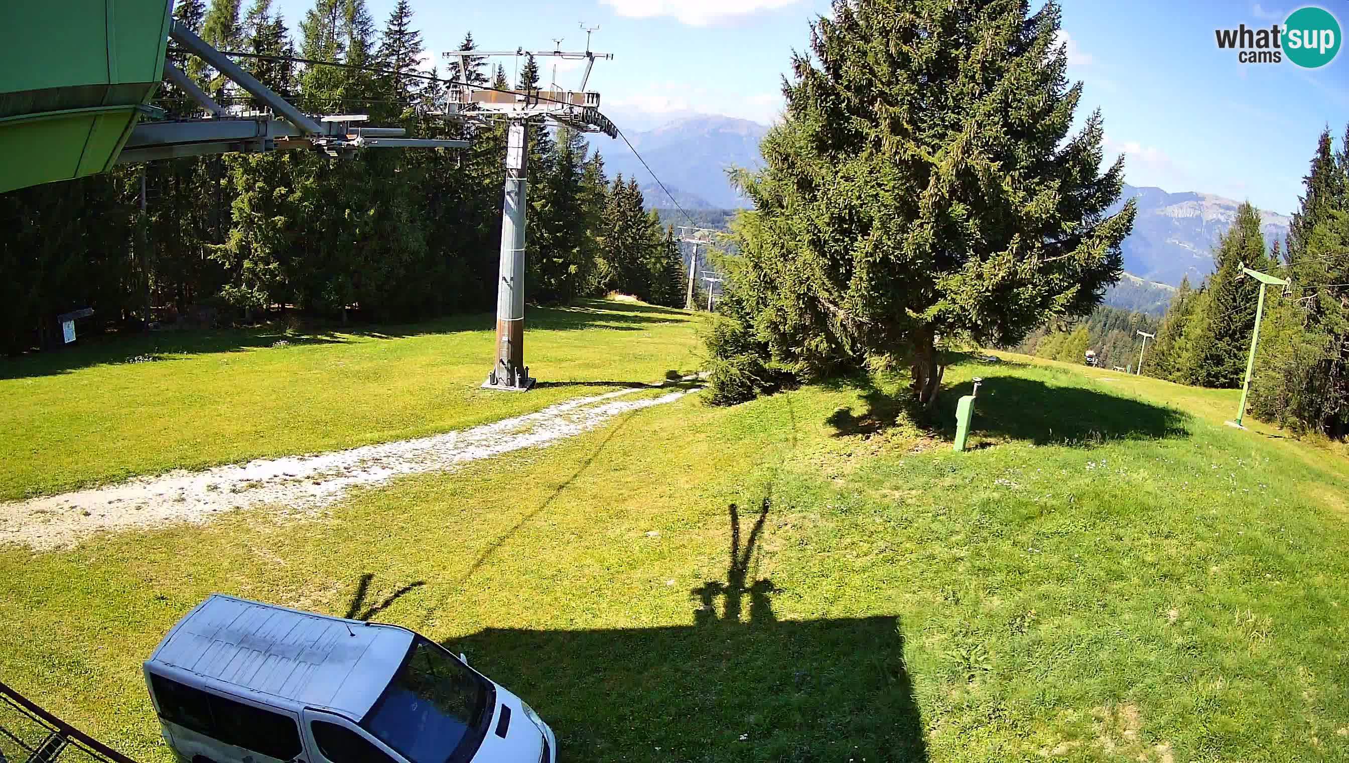 Skijalište Cerkno web kamera Lom – Slovenija