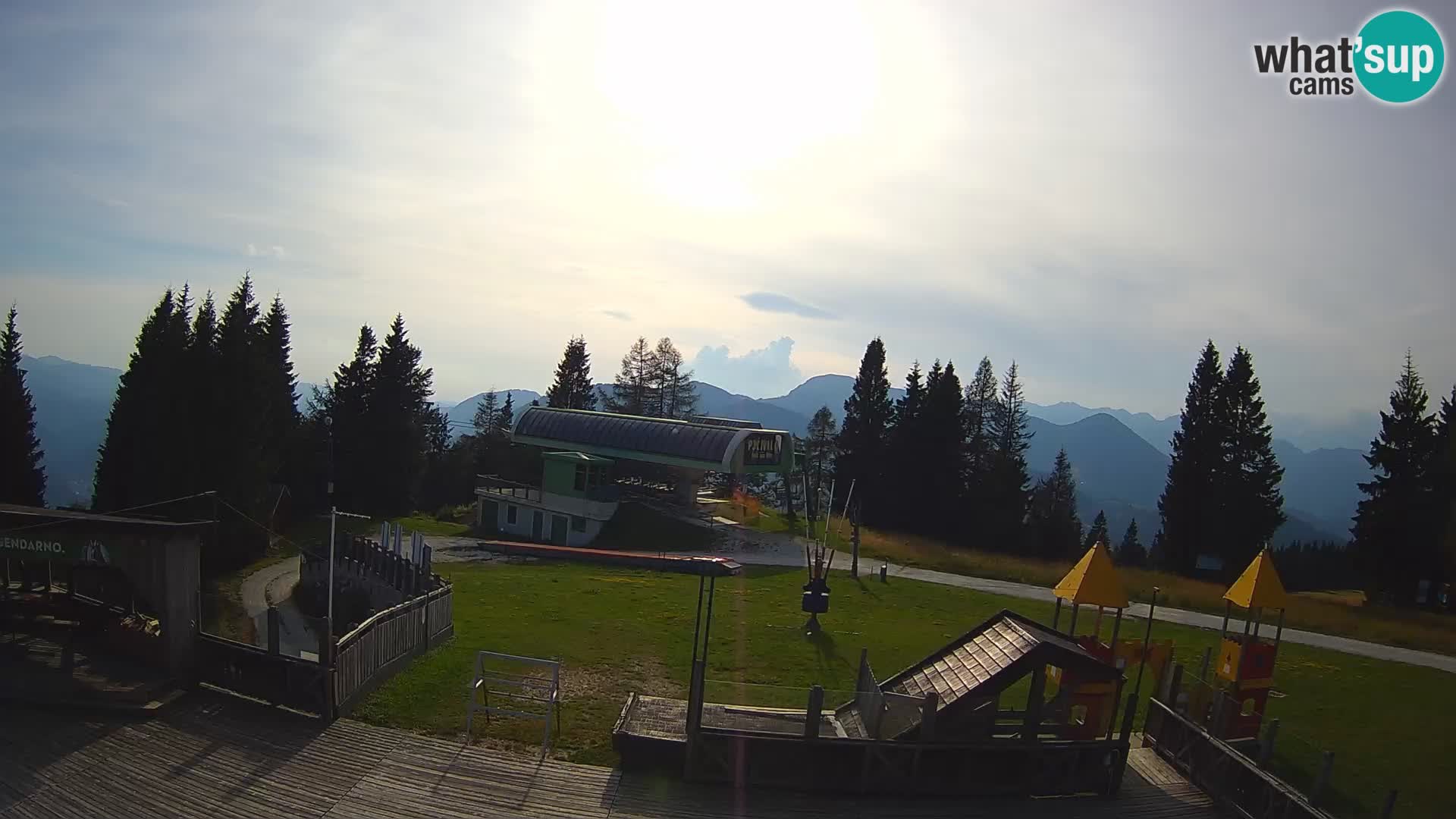 Webcam de la station de ski des Alpes slovènes à Cerkno Počivalo
