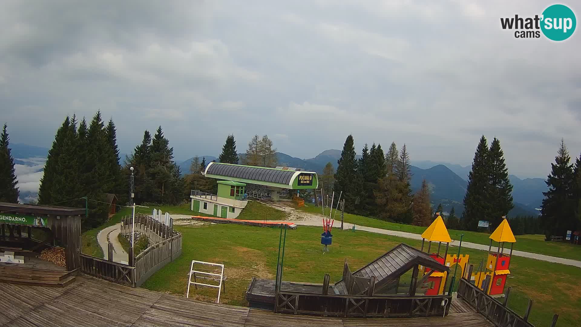 Alpska Perla Ski center Cerkno Počivalo webcam – Slovenia