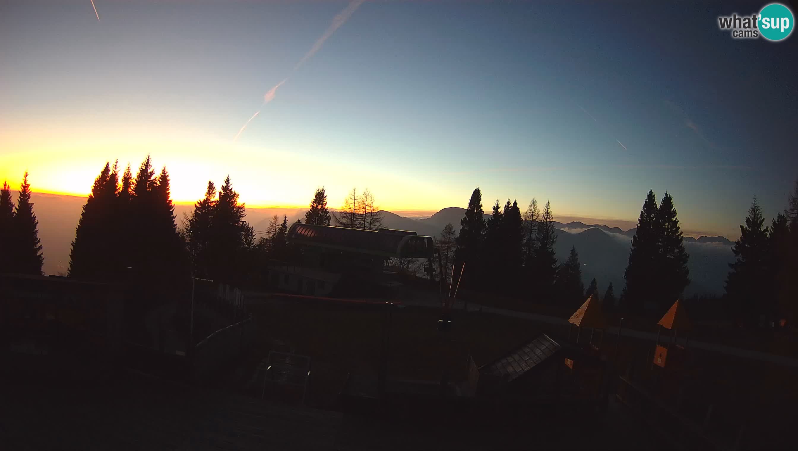 Webcam de la station de ski des Alpes slovènes à Cerkno Počivalo