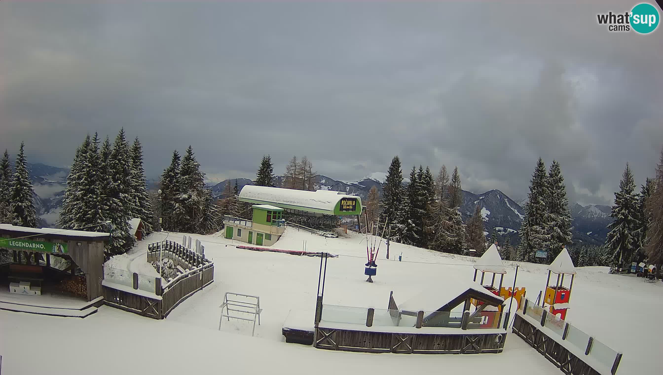 Alpska Perla Ski hotel Cerkno Počivalo webcam – Slovenia