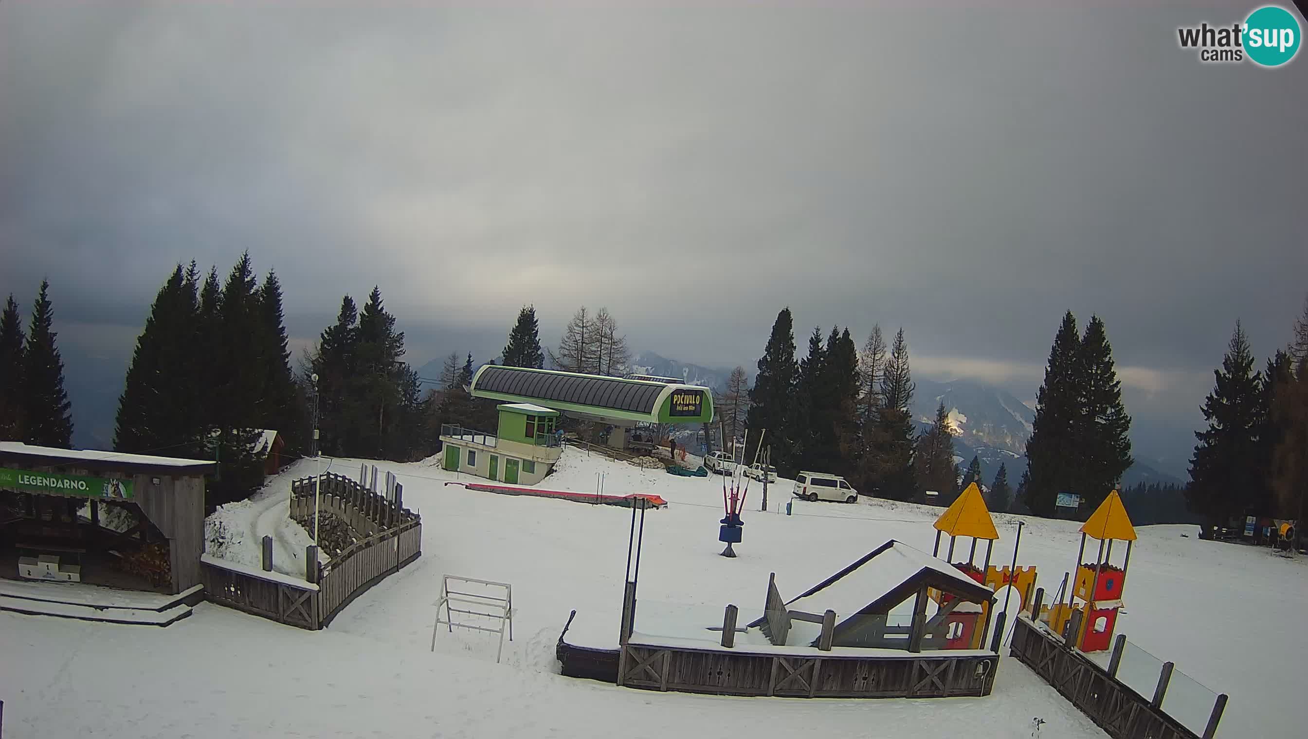 Alpska Perla Ski hotel Cerkno Počivalo webcam – Slovenia