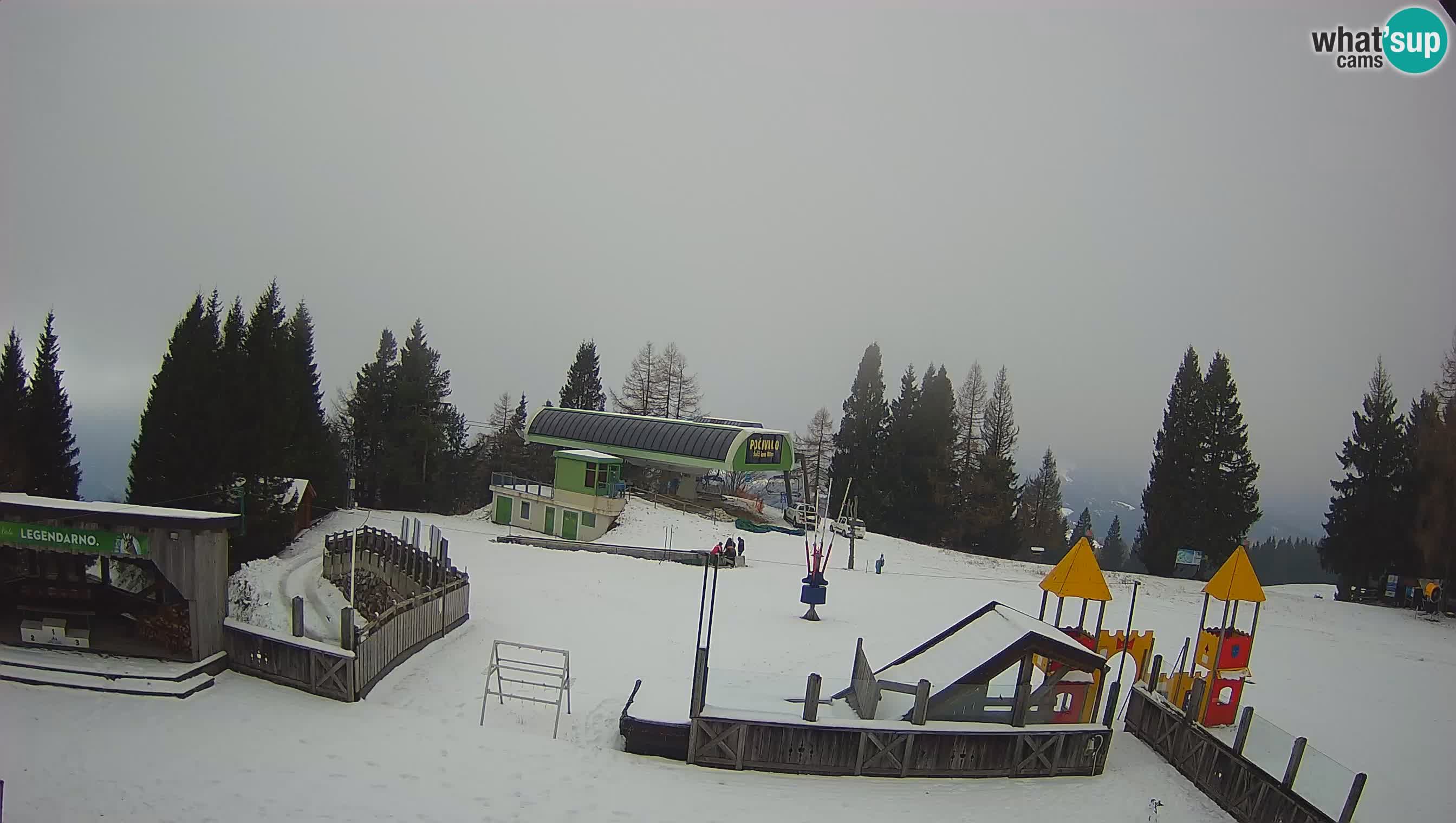 Alpska Perla Ski hotel Cerkno Počivalo webcam – Slovenia