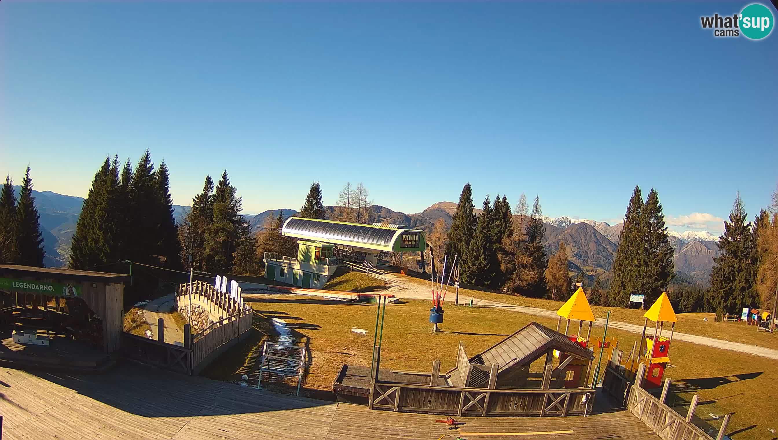 Alpska Perla kamera Cerkno Počivalo