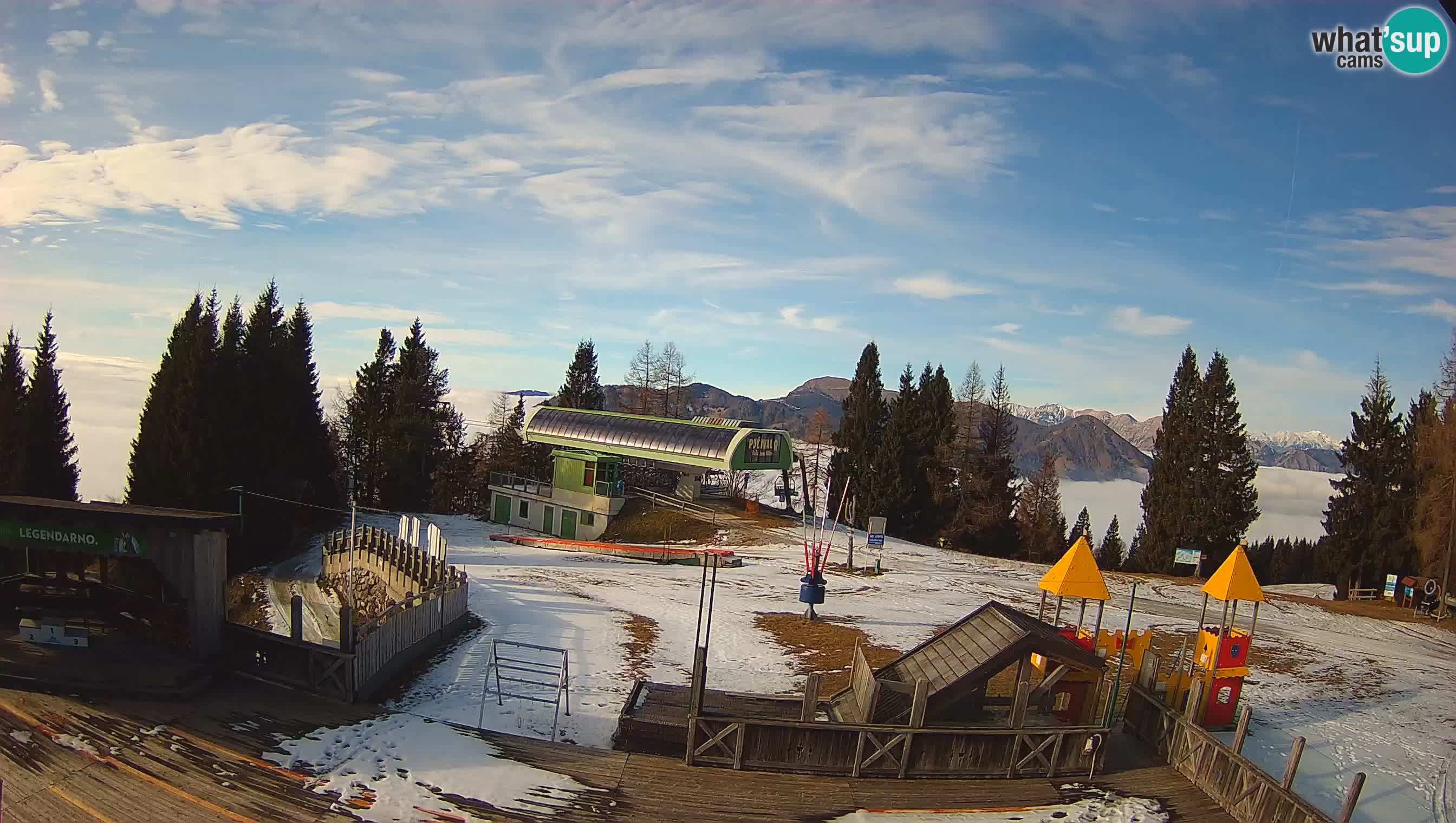 Alpska Perla Ski hotel Cerkno Počivalo webcam – Slovenia