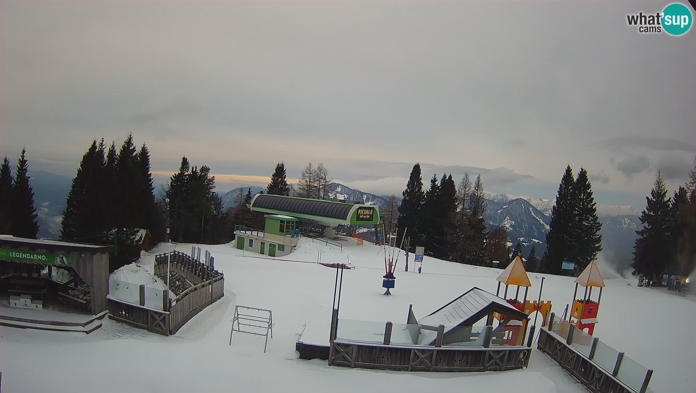 Alpska Perla Ski center Cerkno Počivalo webcam – Slovenia