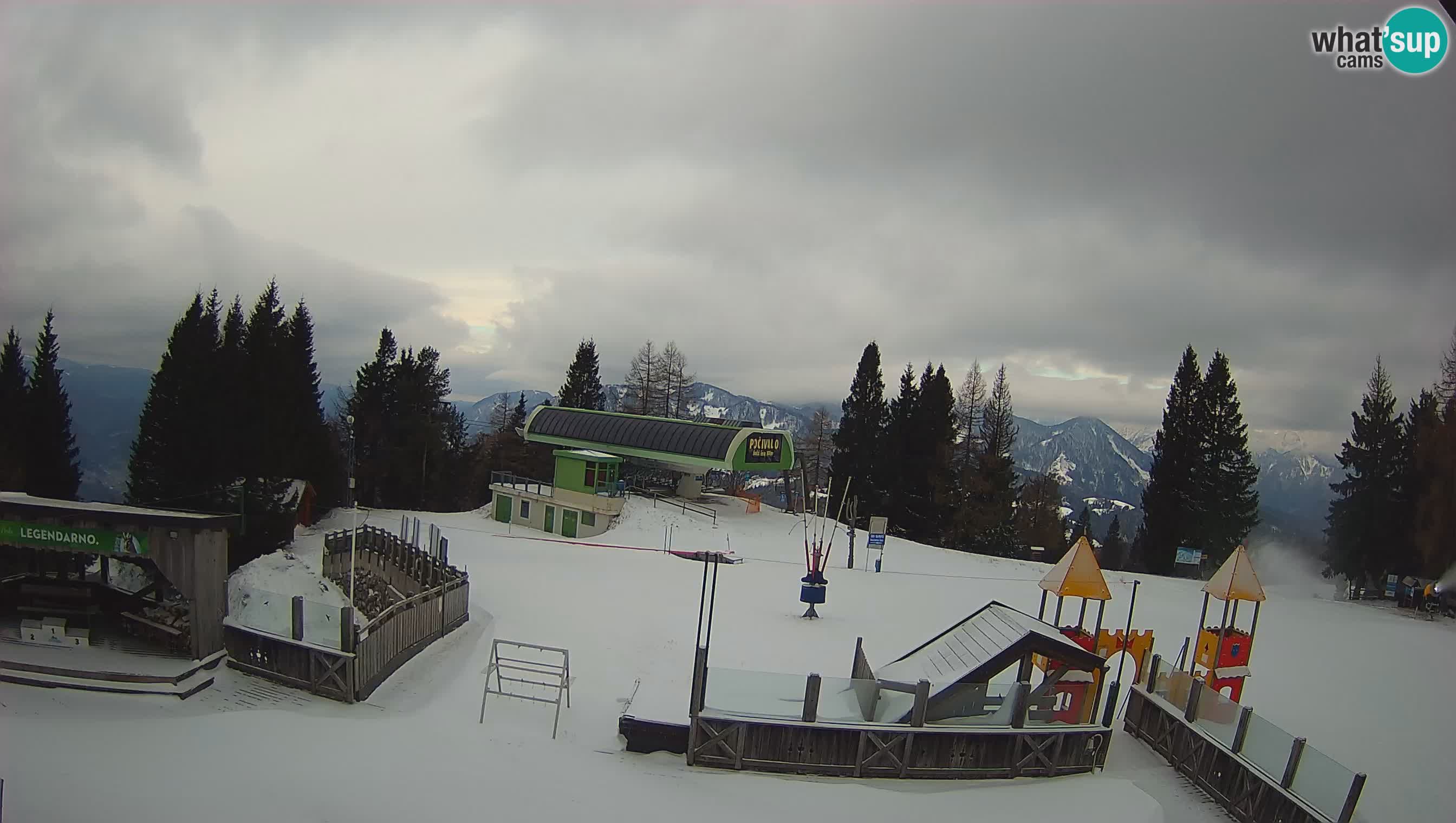 Alpska Perla Ski hotel Cerkno Počivalo webcam – Slovenia