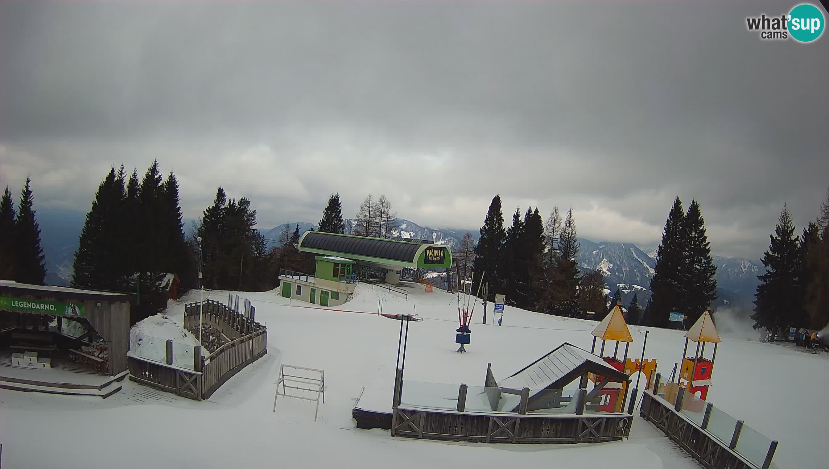 Alpska Perla Ski center Cerkno Počivalo webcam – Slovenia