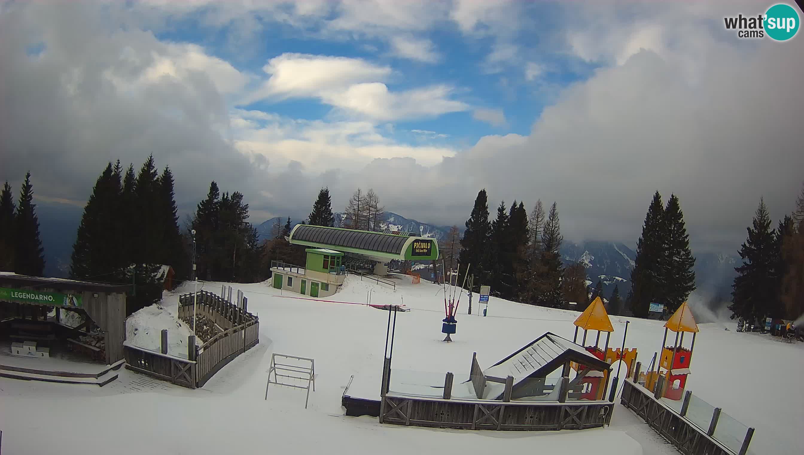 Alpska Perla Ski hotel Cerkno Počivalo webcam – Slovenia