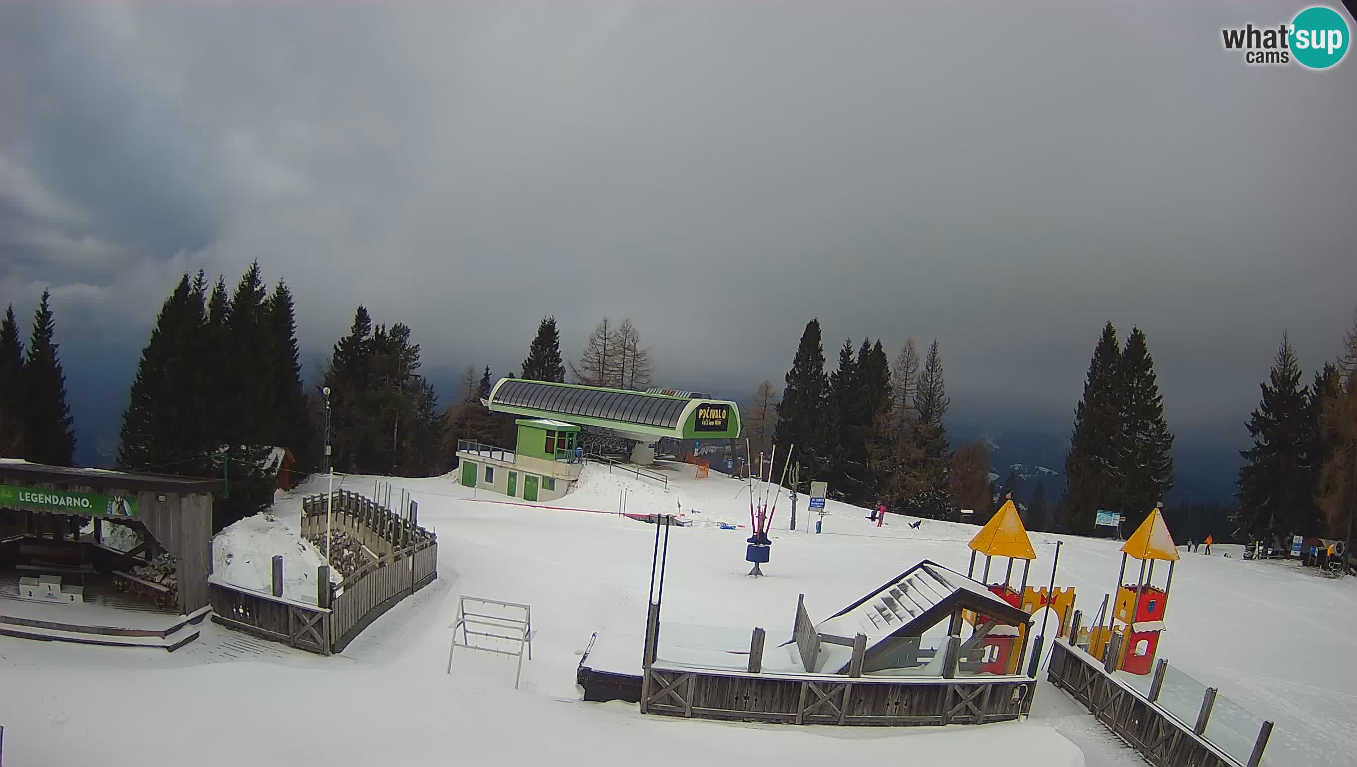 Webcam de la station de ski des Alpes slovènes à Cerkno Počivalo