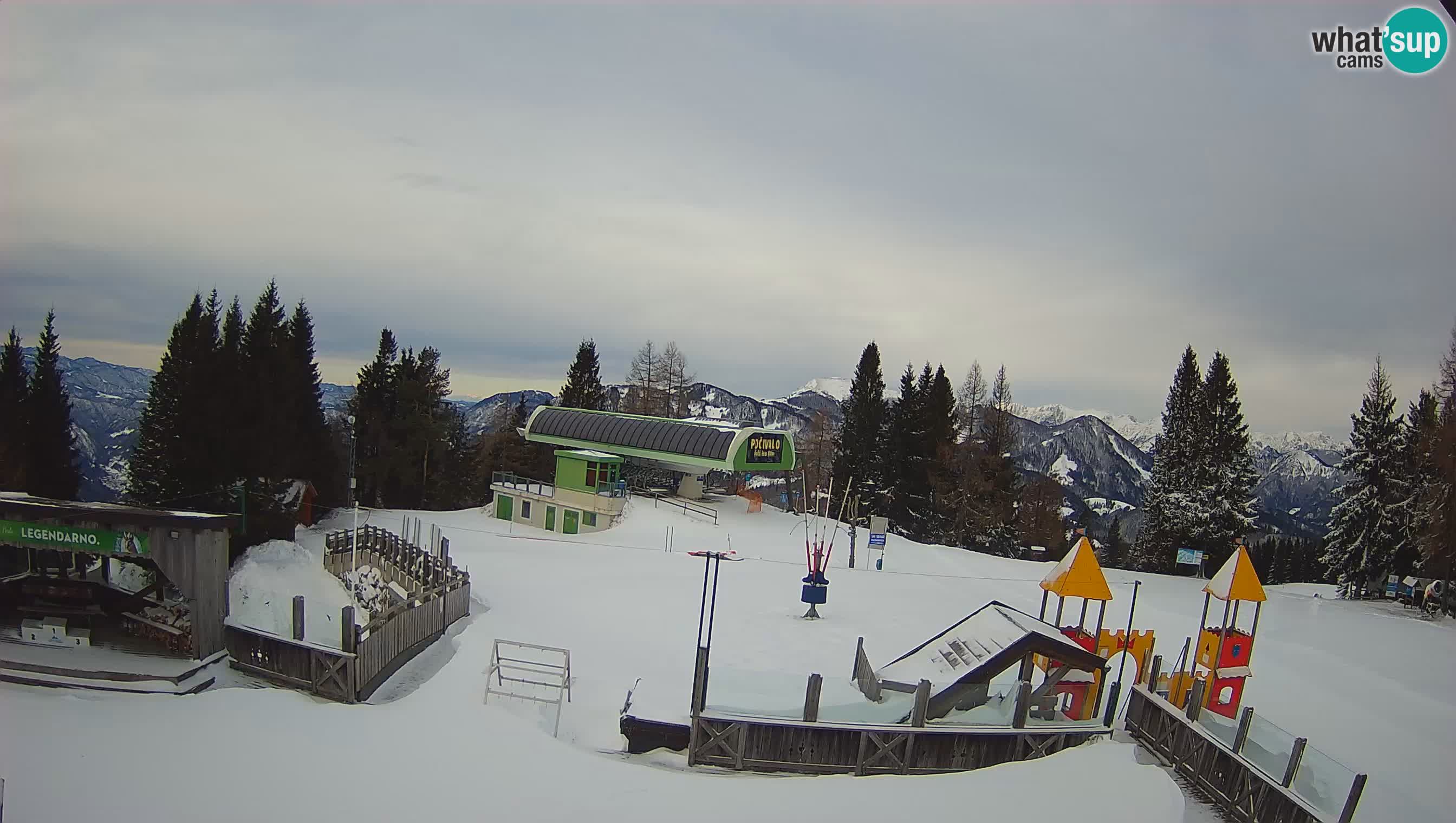 Webcam de la station de ski des Alpes slovènes à Cerkno Počivalo