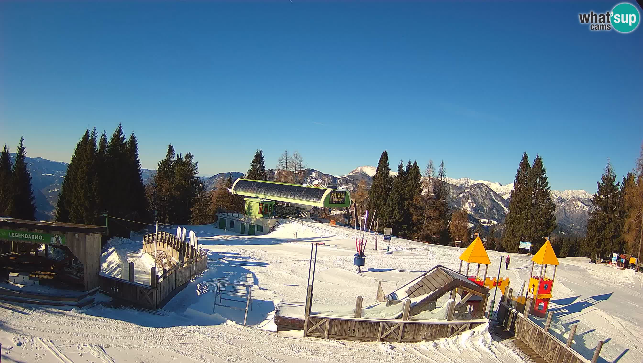 Webcam de la station de ski des Alpes slovènes à Cerkno Počivalo