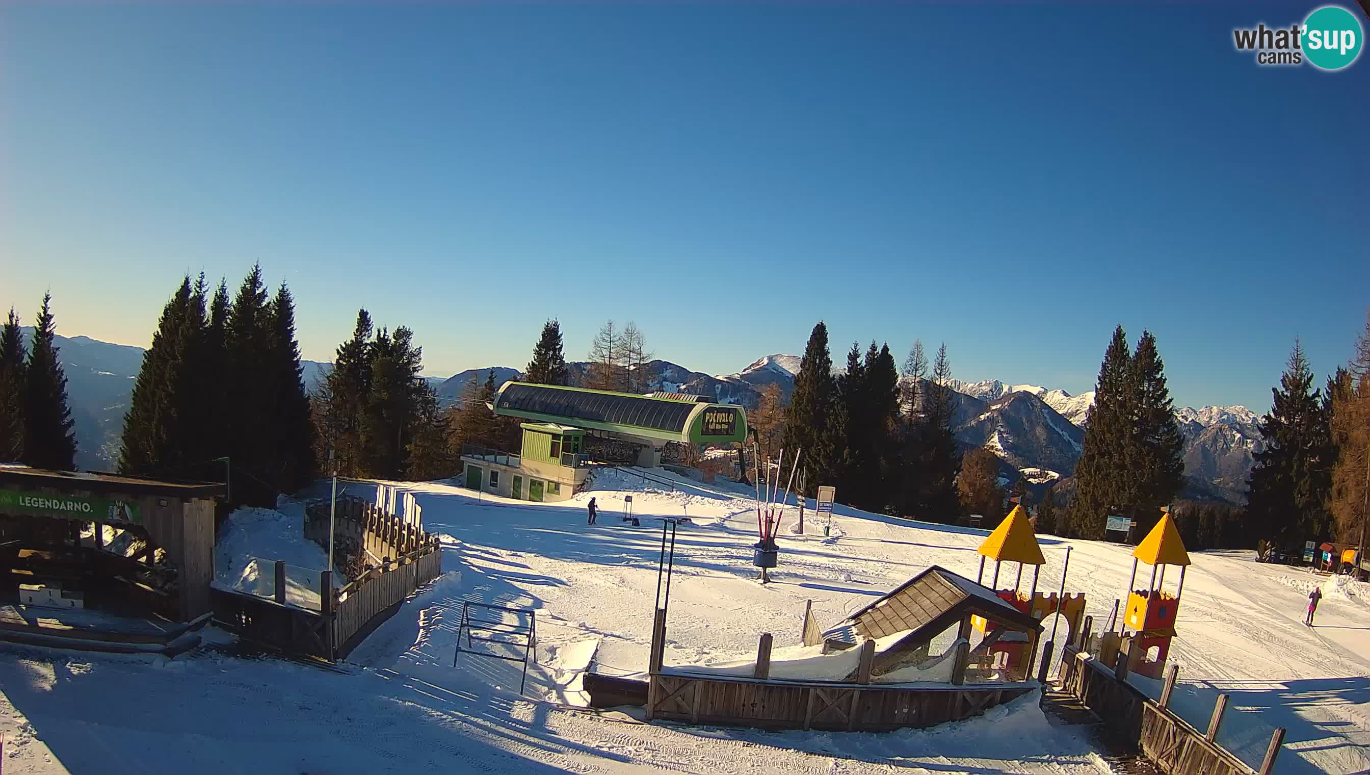 Webcam de la station de ski des Alpes slovènes à Cerkno Počivalo