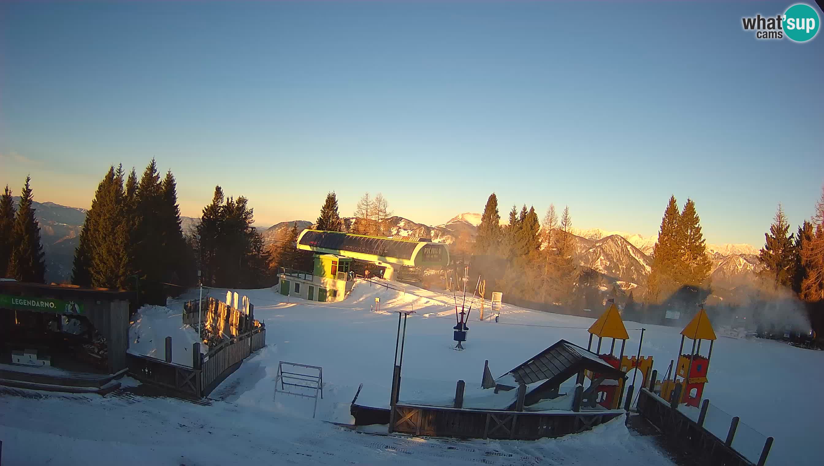 Webcam de la station de ski des Alpes slovènes à Cerkno Počivalo