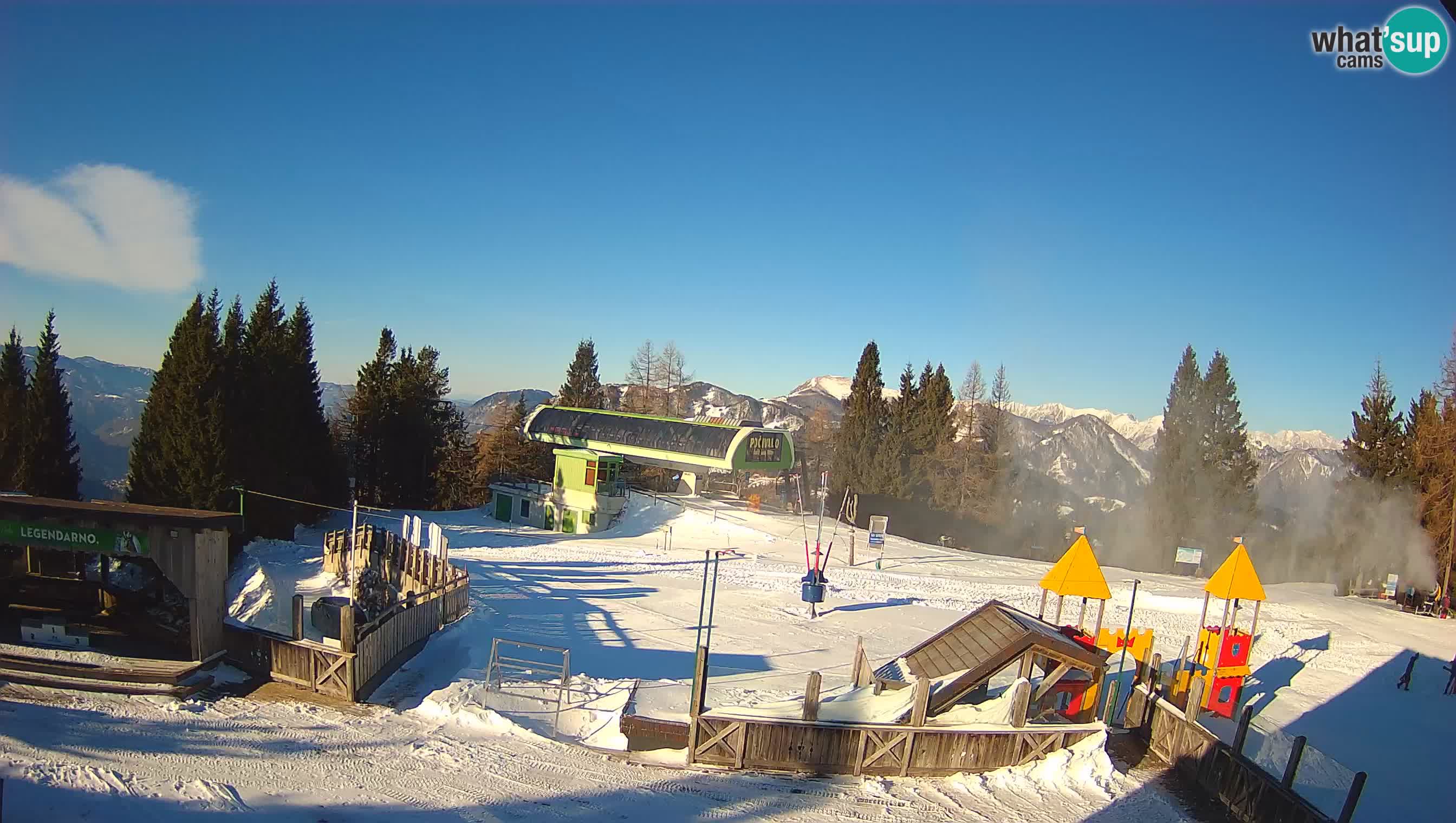 Webcam de la station de ski des Alpes slovènes à Cerkno Počivalo