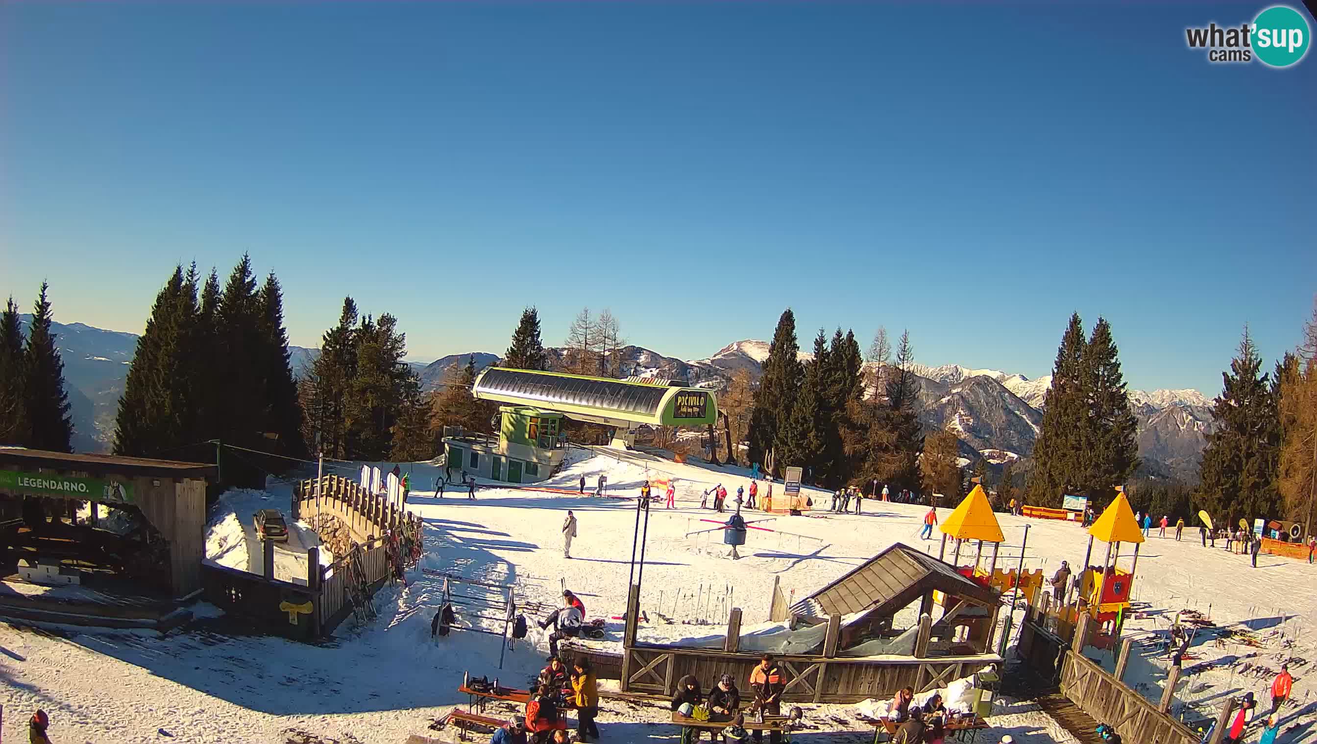 Alpska Perla Ski center Cerkno Počivalo webcam – Slovenia