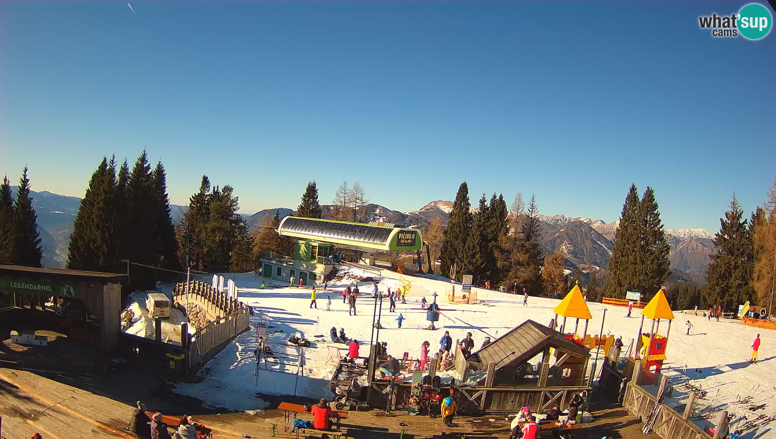 Alpska Perla Ski center Cerkno Počivalo webcam – Slovenia