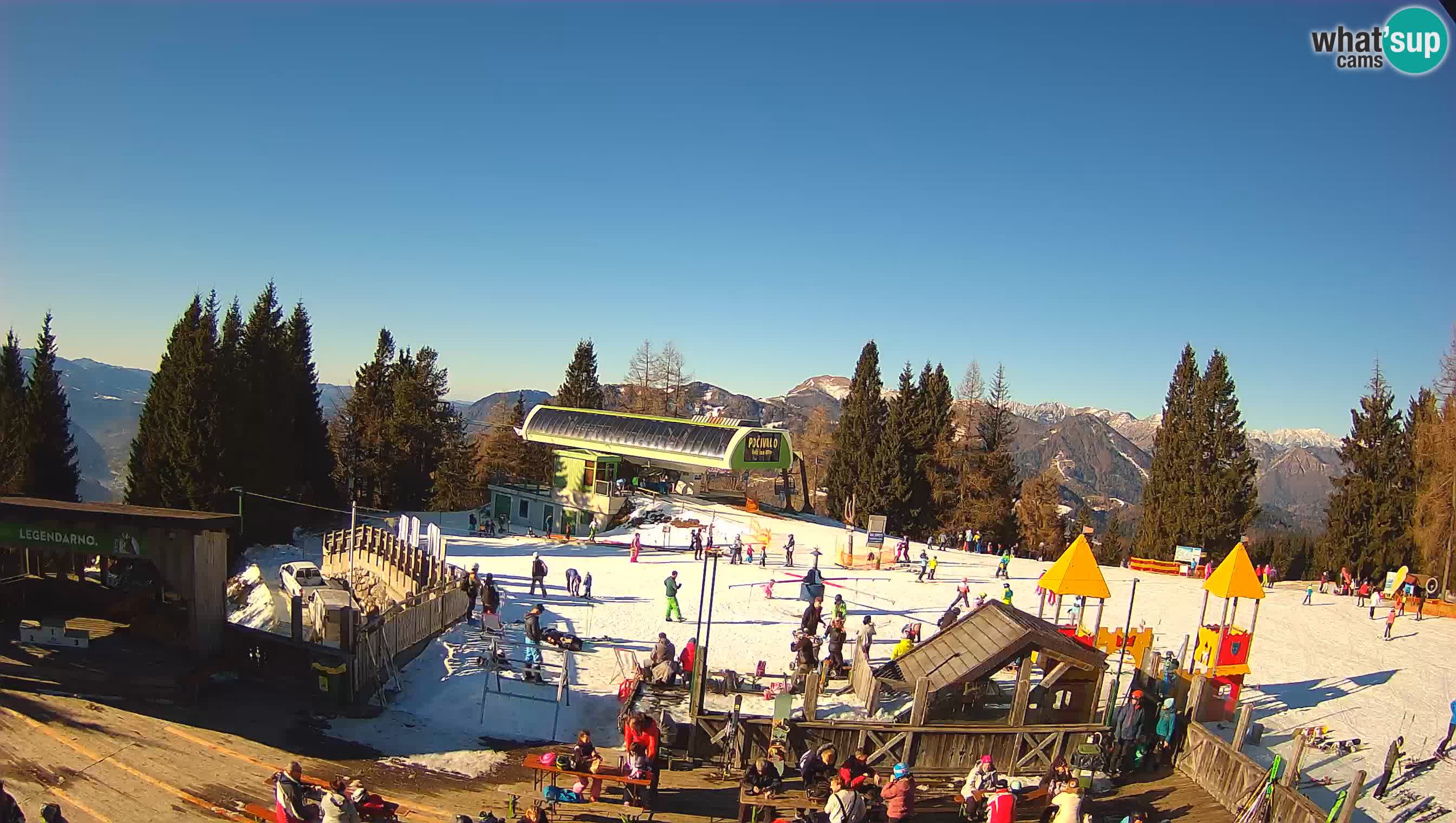 Webcam de la station de ski des Alpes slovènes à Cerkno Počivalo