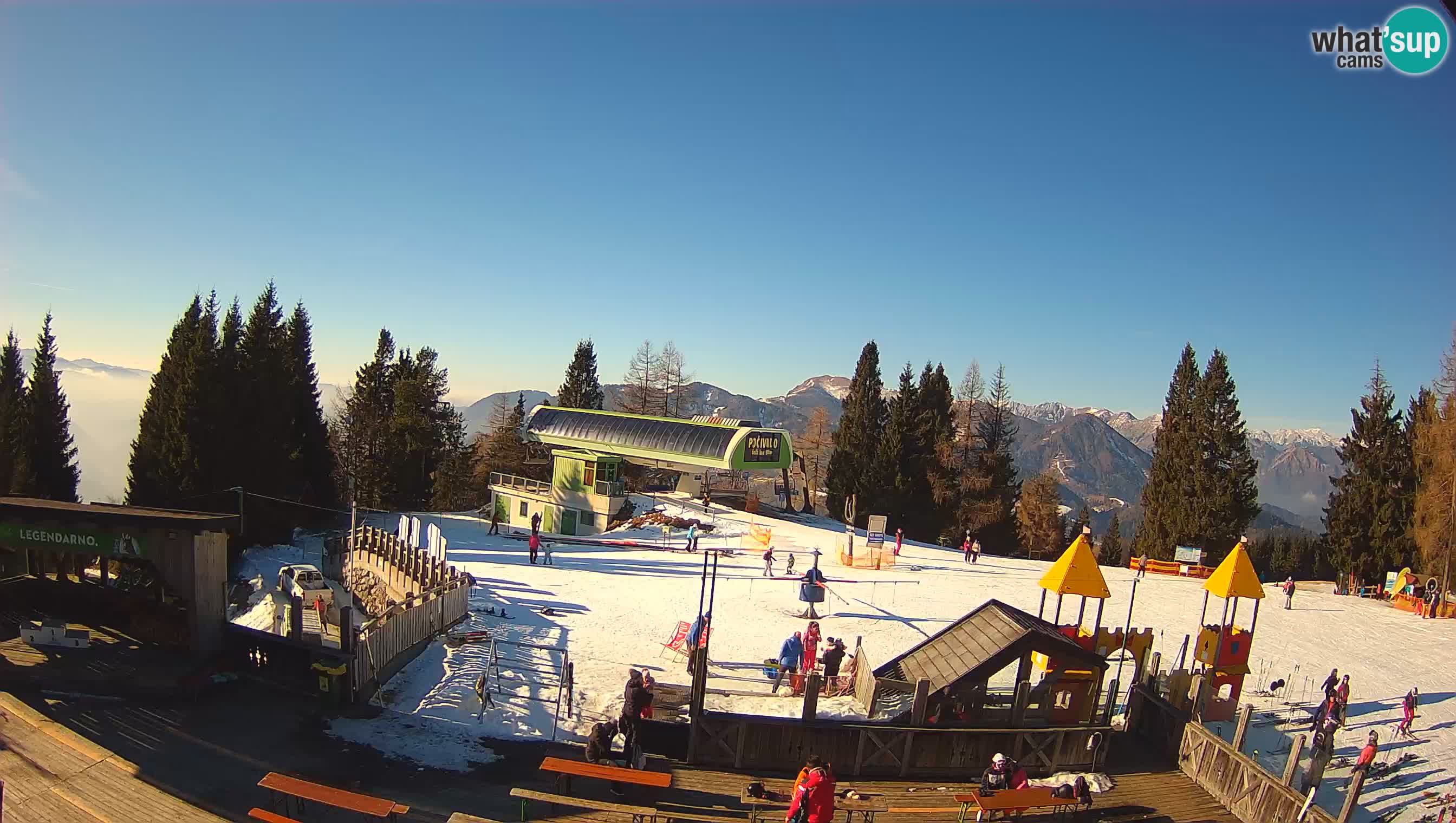 Alpska Perla Ski center Cerkno Počivalo webcam – Slovenia