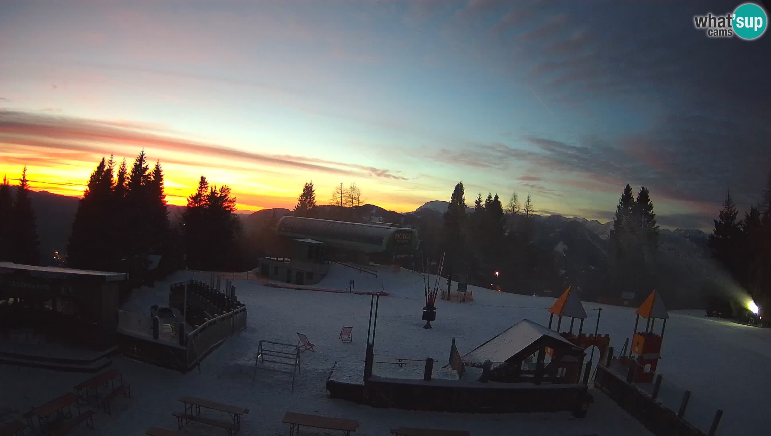 Webcam de la station de ski des Alpes slovènes à Cerkno Počivalo