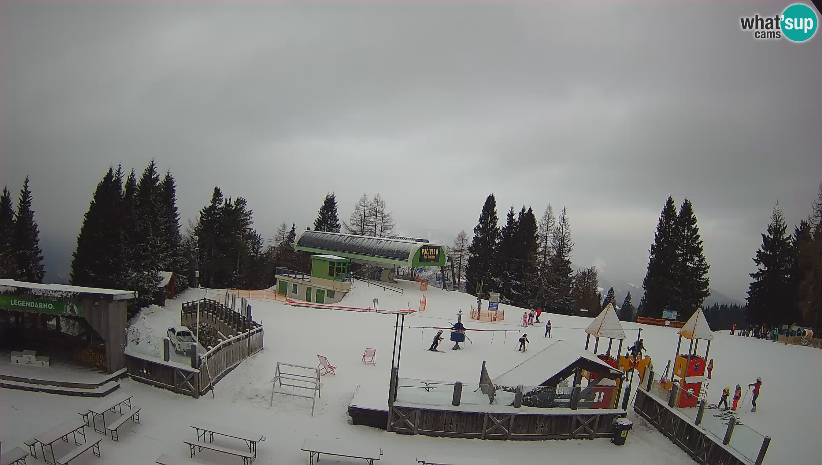 Webcam de la station de ski des Alpes slovènes à Cerkno Počivalo