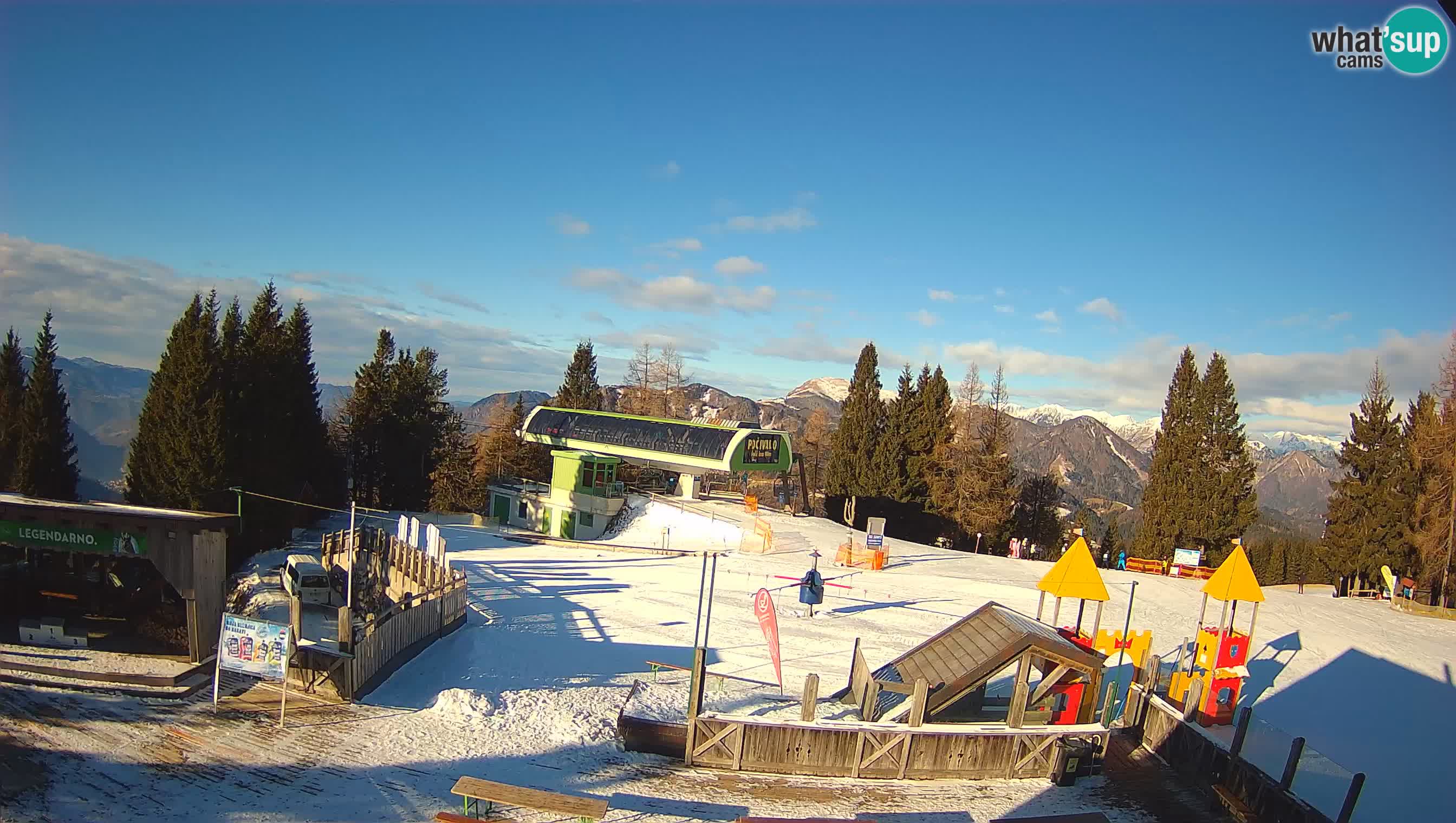 Alpska Perla Ski center Cerkno Počivalo webcam – Slovenia