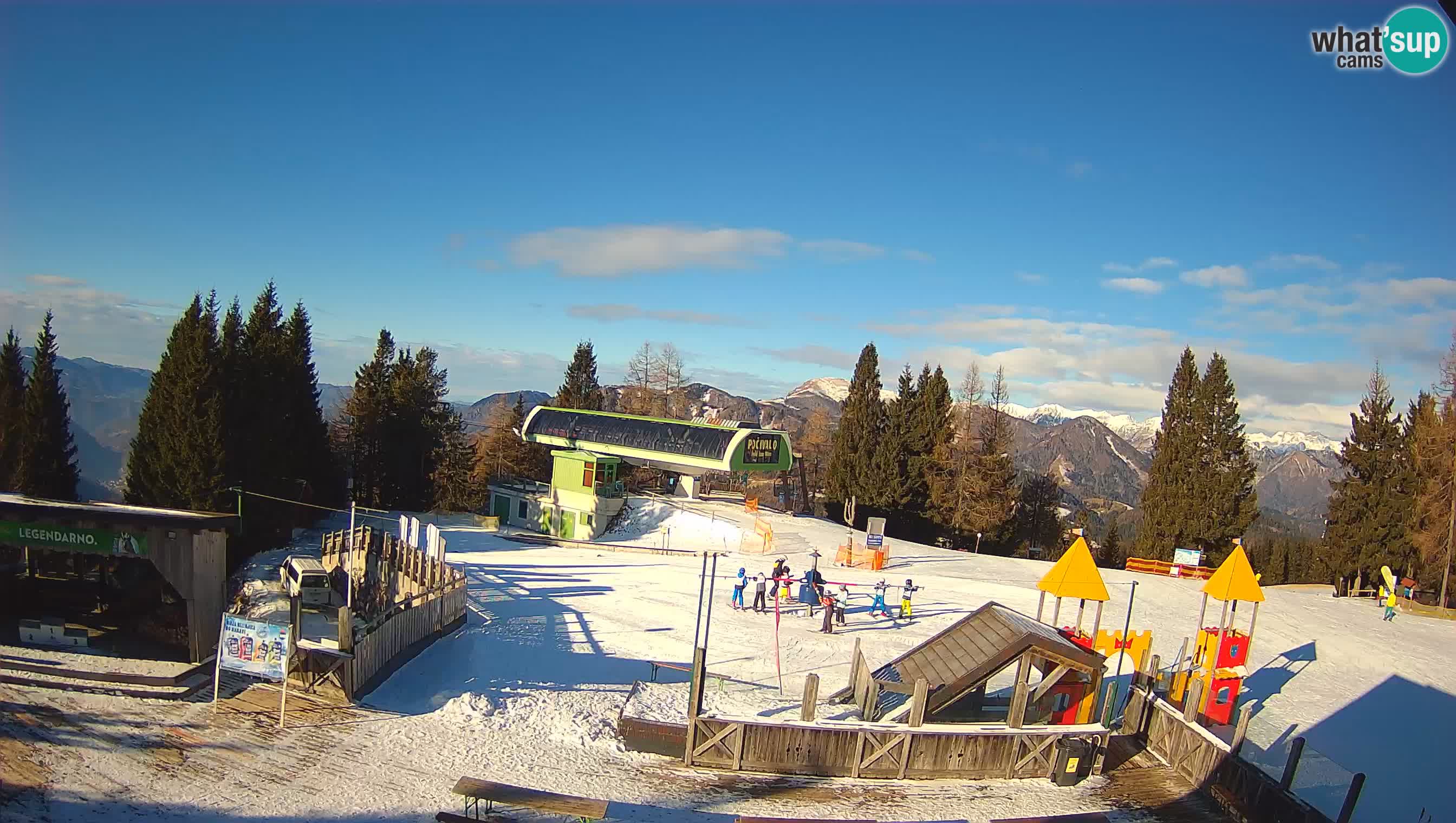 Alpska Perla Ski center Cerkno Počivalo webcam – Slovenia