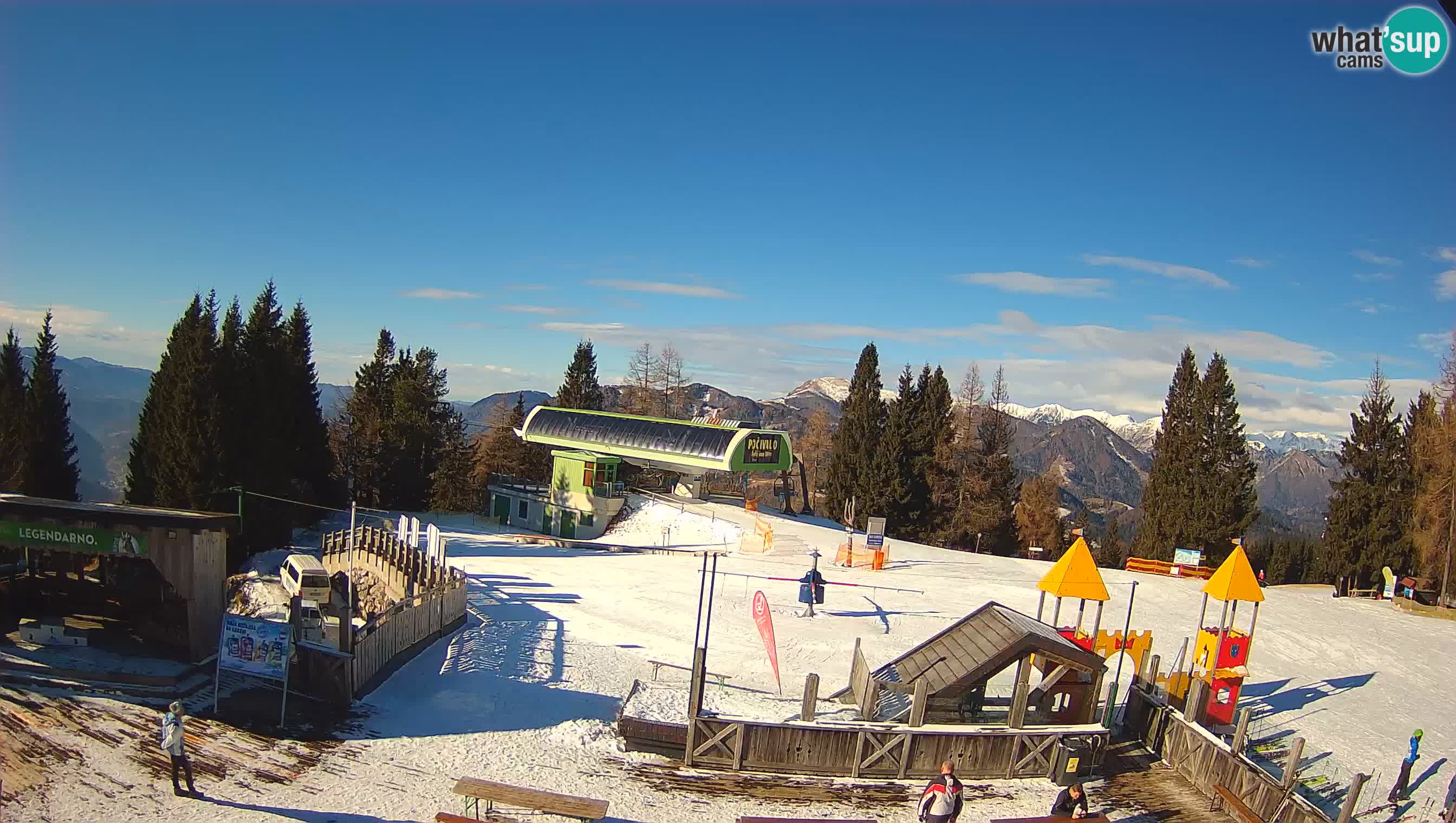 Alpska Perla Ski center Cerkno Počivalo webcam – Slovenia