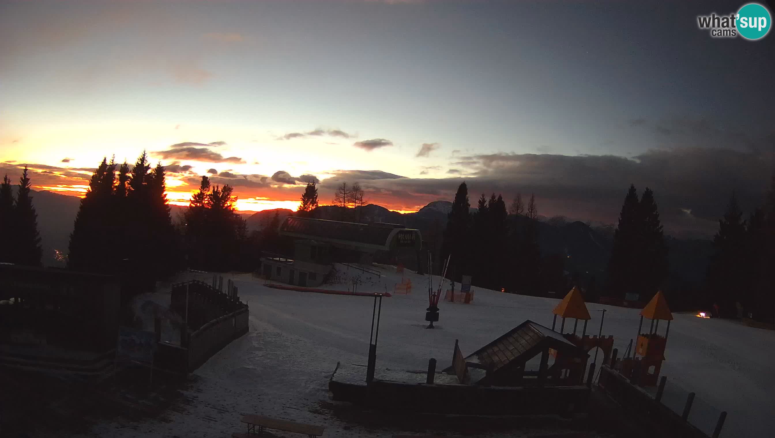 Alpska Perla Skizentrum Cerkno Počivalo Webcam – Slowenien