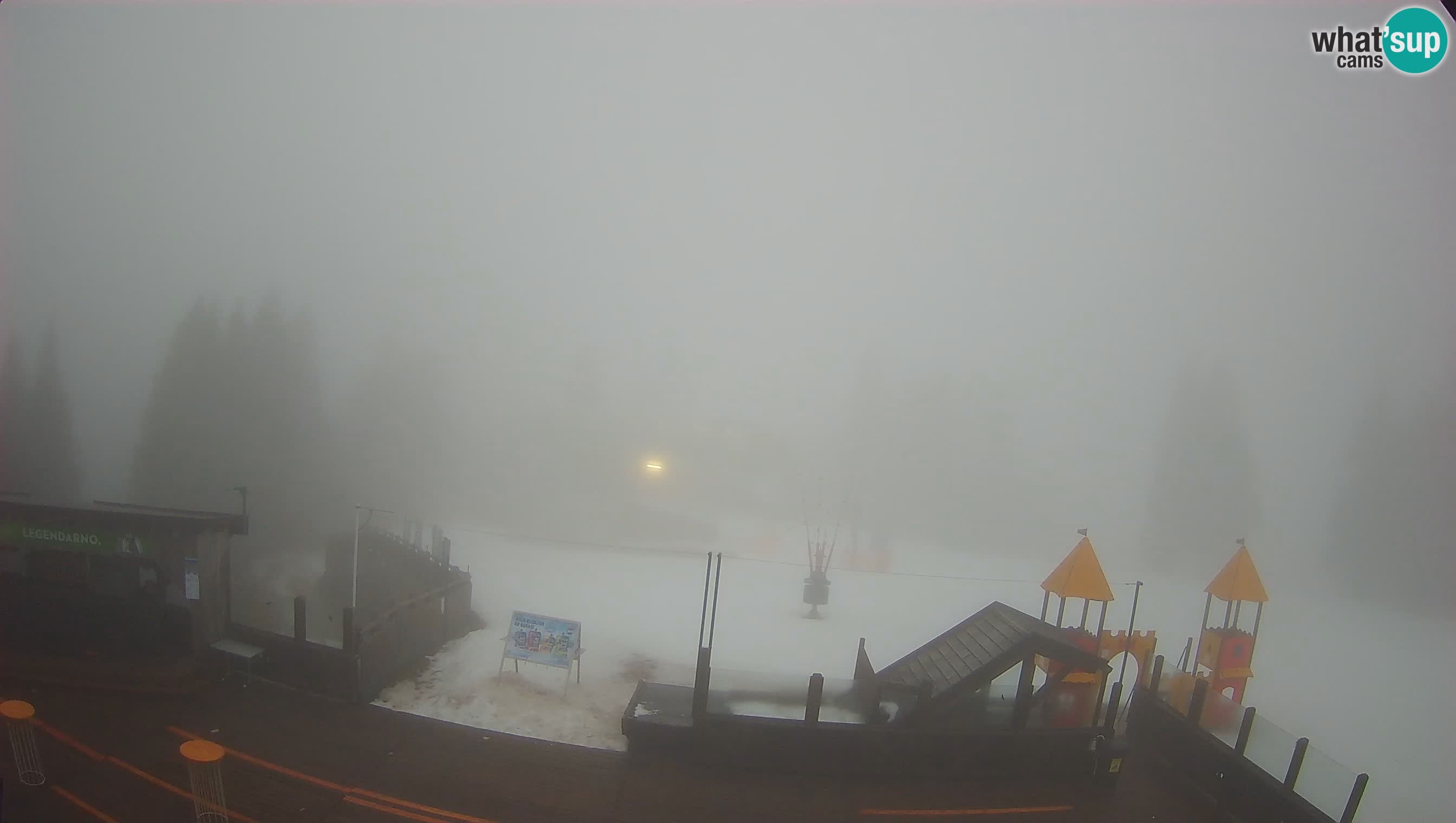 Alpska Perla Ski hotel Cerkno Počivalo webcam – Slovenia