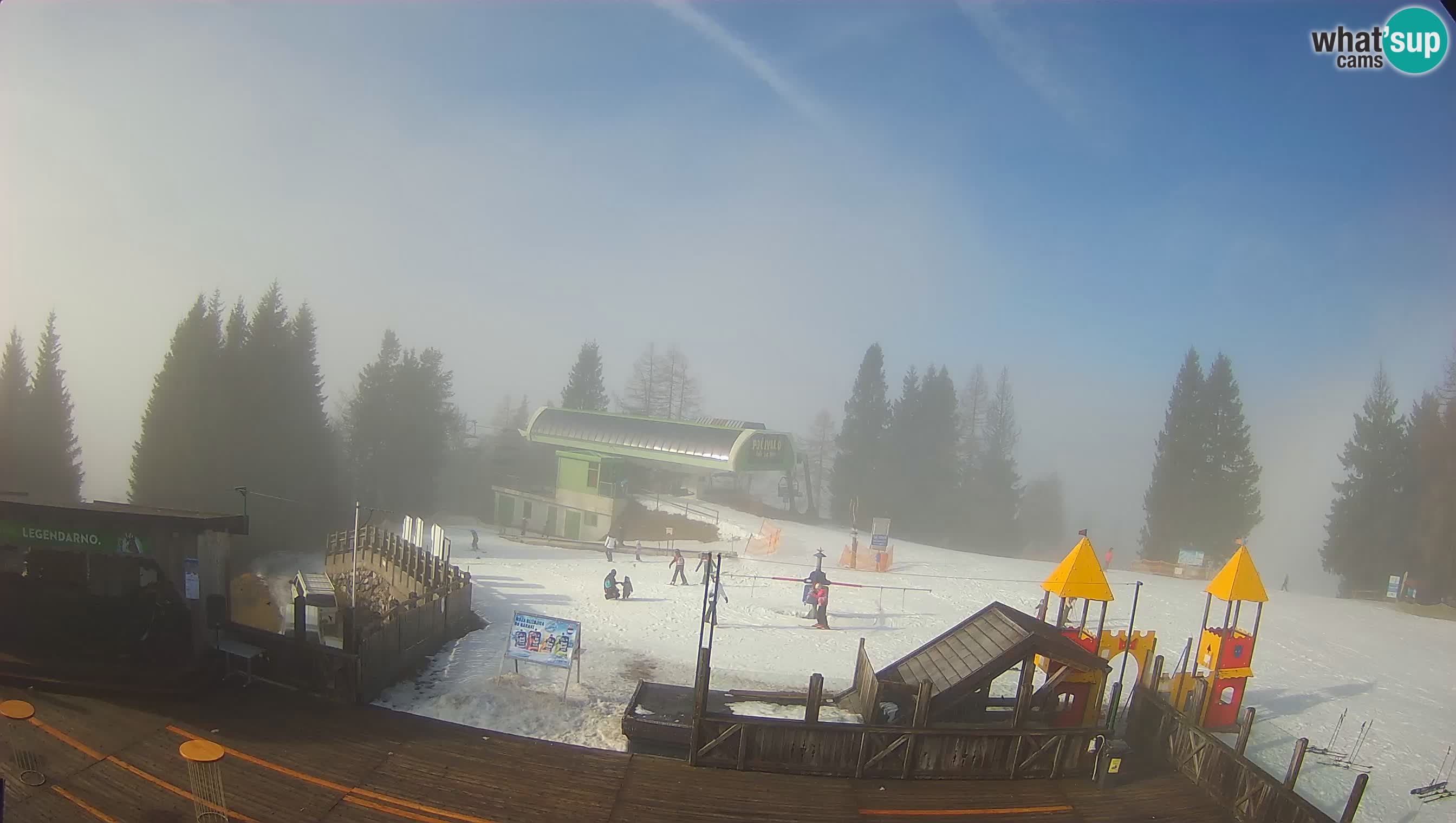 Webcam de la station de ski des Alpes slovènes à Cerkno Počivalo