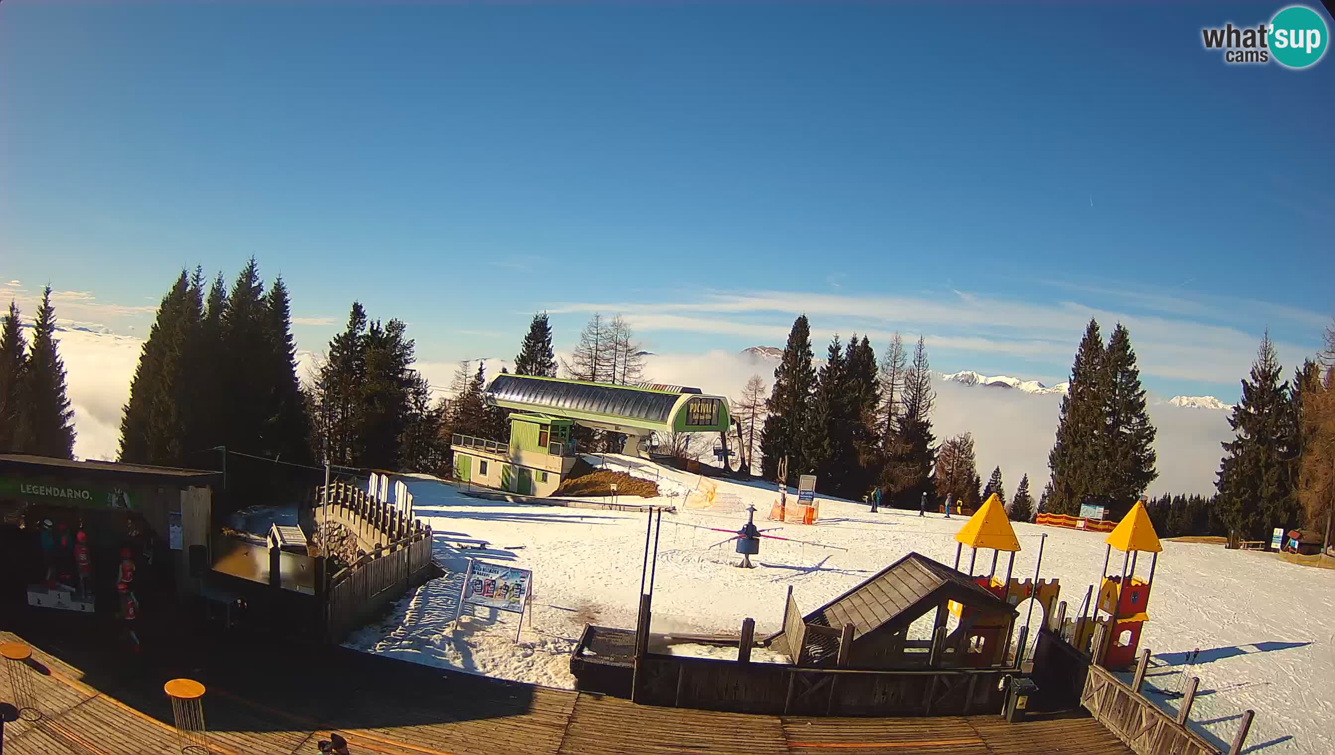 Alpska Perla Ski center Cerkno Počivalo webcam – Slovenia