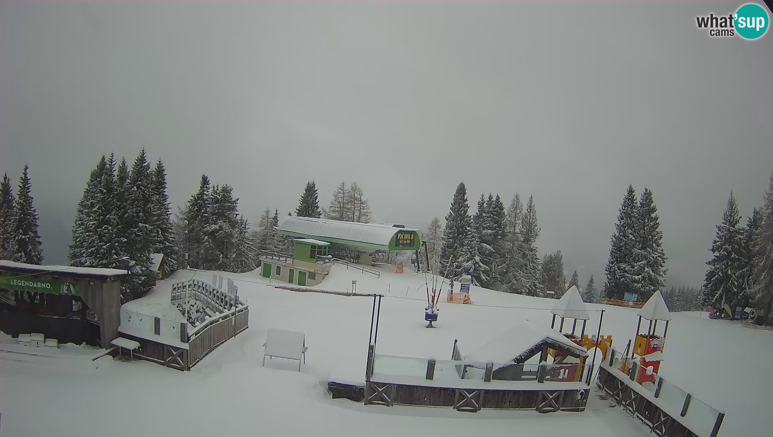 Webcam de la station de ski des Alpes slovènes à Cerkno Počivalo