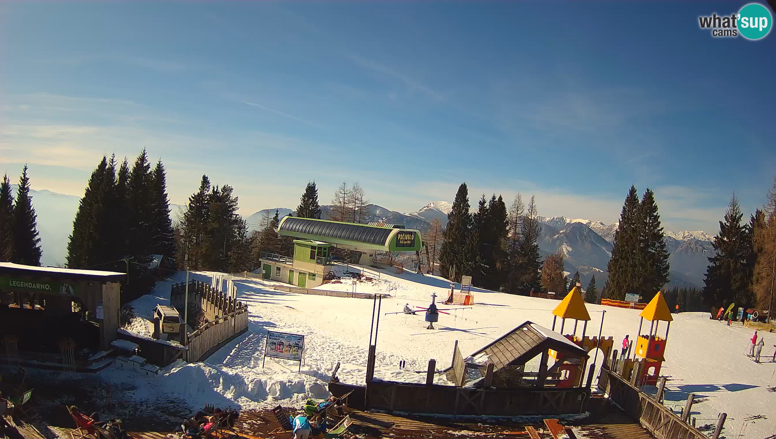 Alpska Perla Ski center Cerkno Počivalo webcam – Slovenia