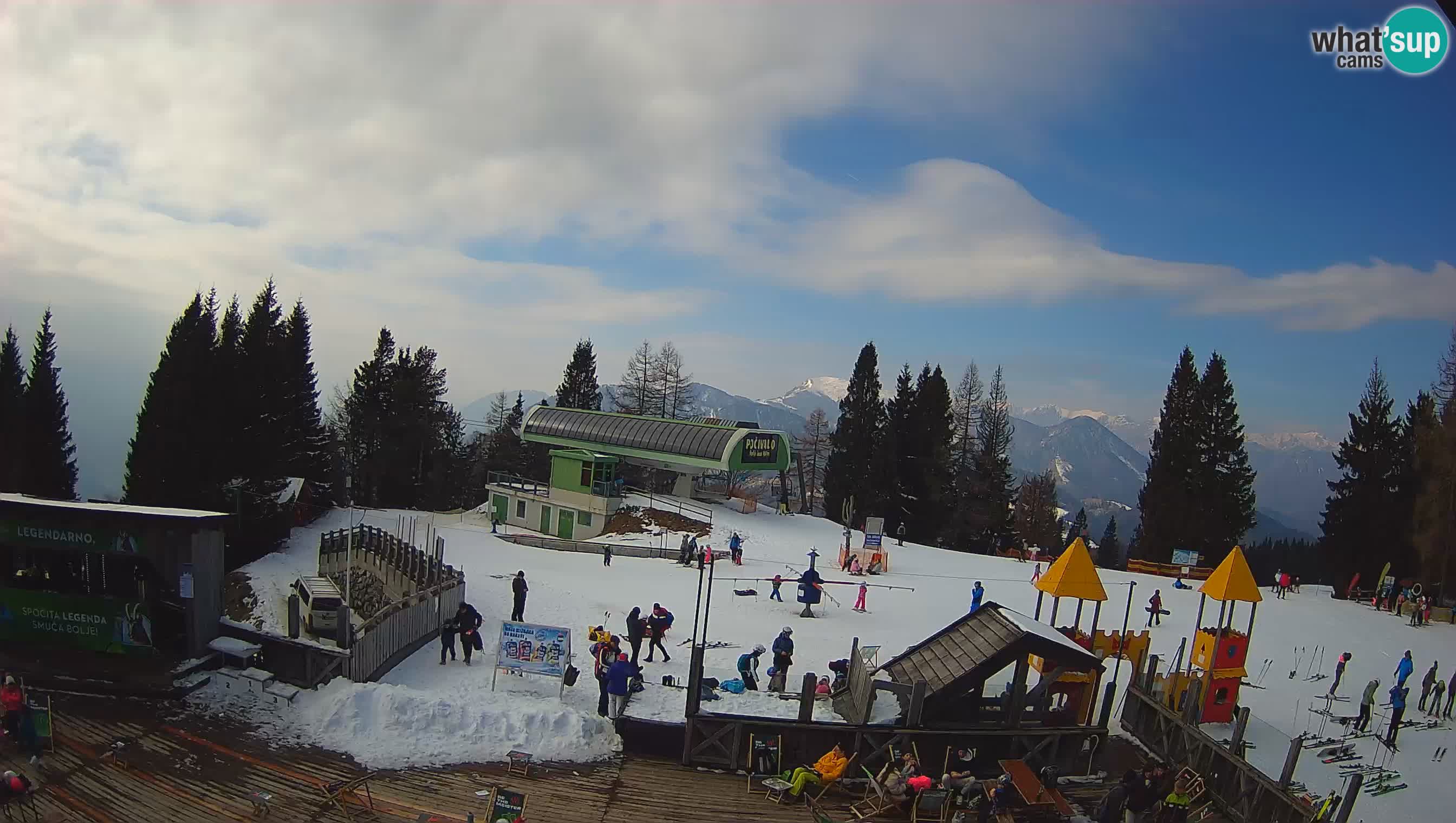 Alpska Perla Ski center Cerkno Počivalo webcam – Slovenia