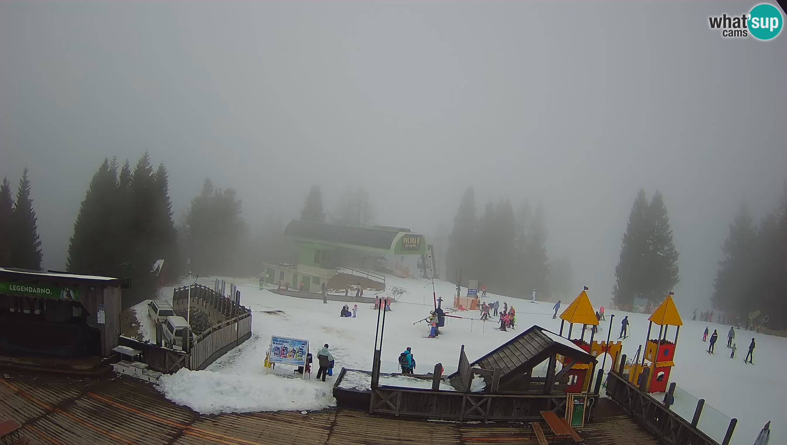 Webcam de la station de ski des Alpes slovènes à Cerkno Počivalo